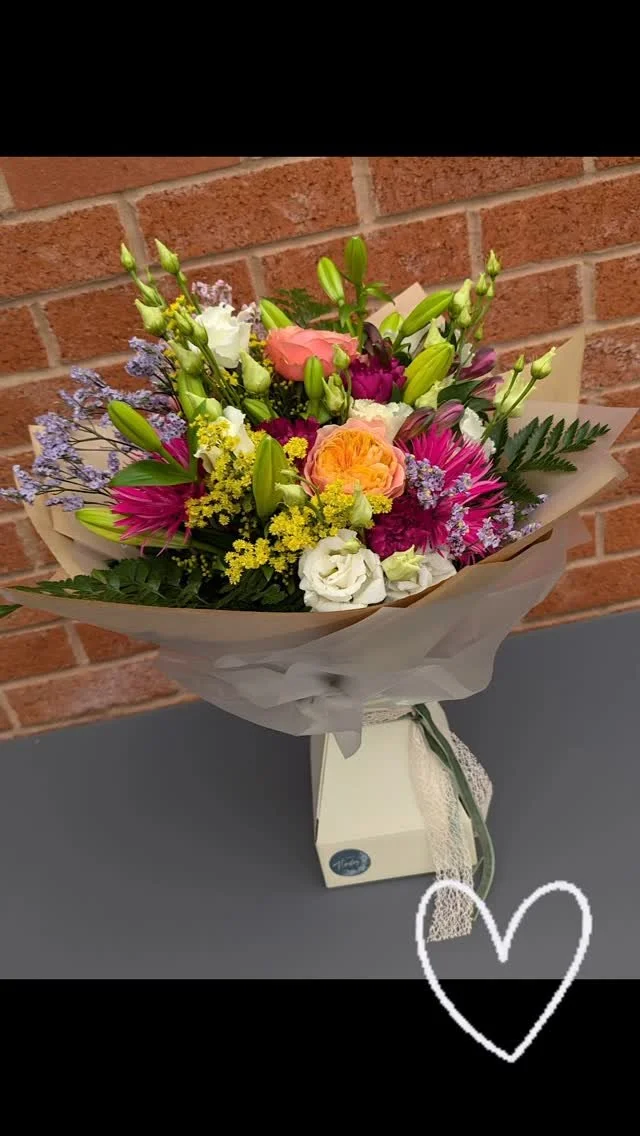 🩷 Do you need a gorgeous bouquet for a loved one, friend, birthday, anniversary or maybe just to treat yourself?
Then get in touch on Instagram, Facebook or email: michelle@allthingsfloristry.co.uk
#newtonlewillowsflorist #supportsmallbusiness #g