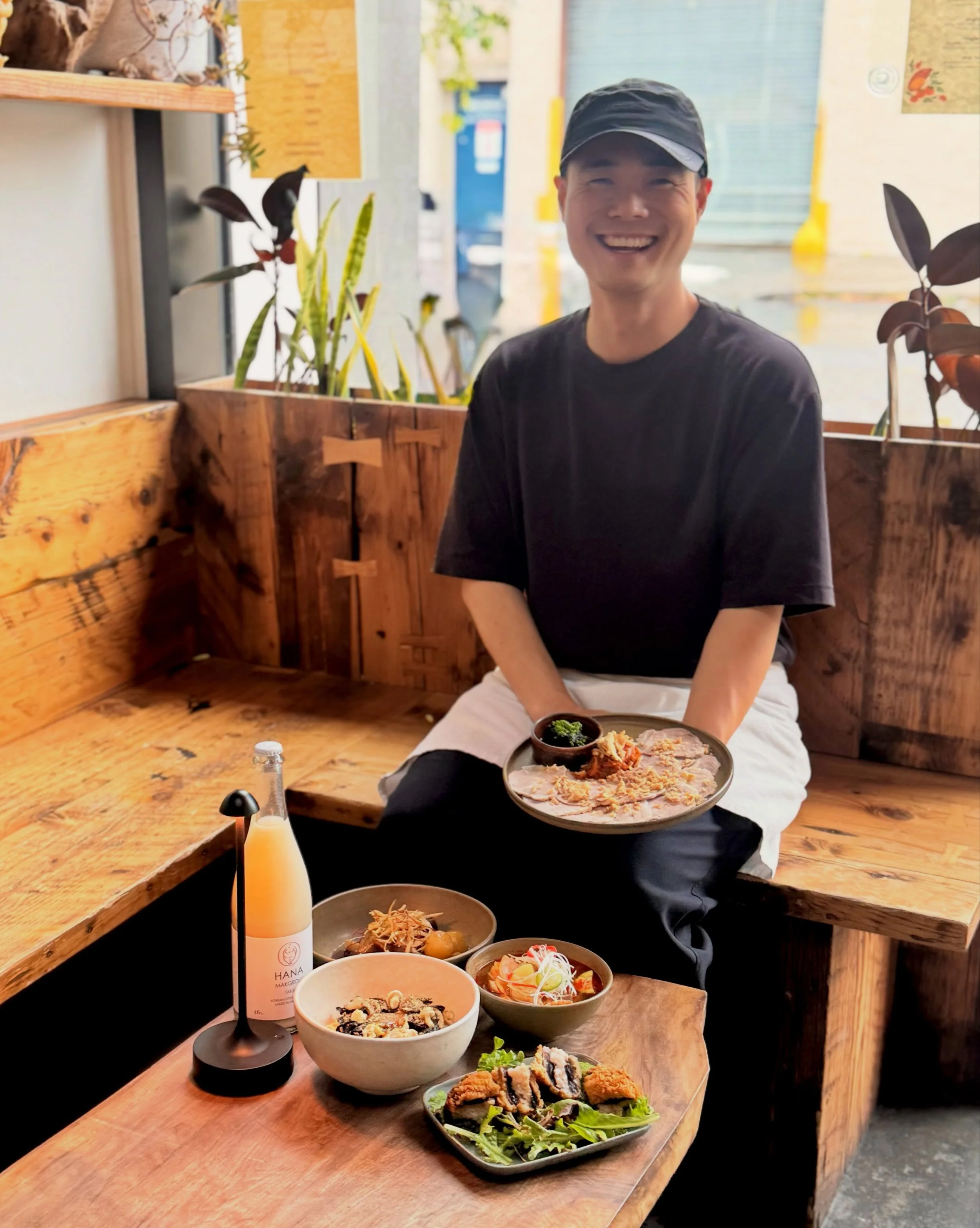 Changki Kang @chunongpapa ushered fall into the Tasting Room, one beautiful dish at a time 🤎🍂

A menu that captured everything we love about the changing season. Earthy perilla mushroom noodles featuring @olim_oil and egg yolks cured in kumquat jig
