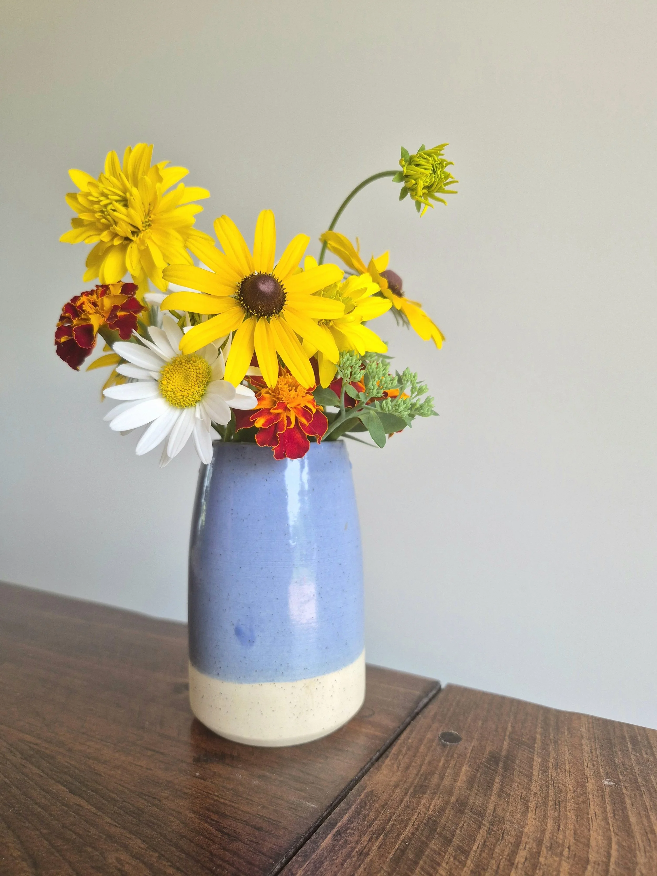 Vase Painting in the Dahlias (Aug. 30th 5:15-7:45pm)