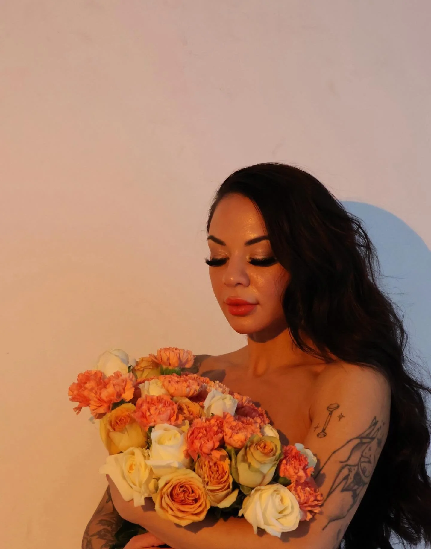 Current Frequency ~ 

Books are open for April! 

🪽Luxury Facials 
🪽Microneedling 
🪽Powder brow ( full &amp; partial ) 
🪽Sacred Tattoo 

+ I'm so thrilled to be hosting workshops for the divine feminine healing again! Join me for the next one hap