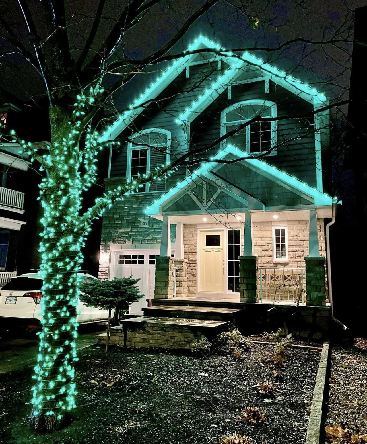 Holiday-Lighting-In-Thunder-Bay.jpg