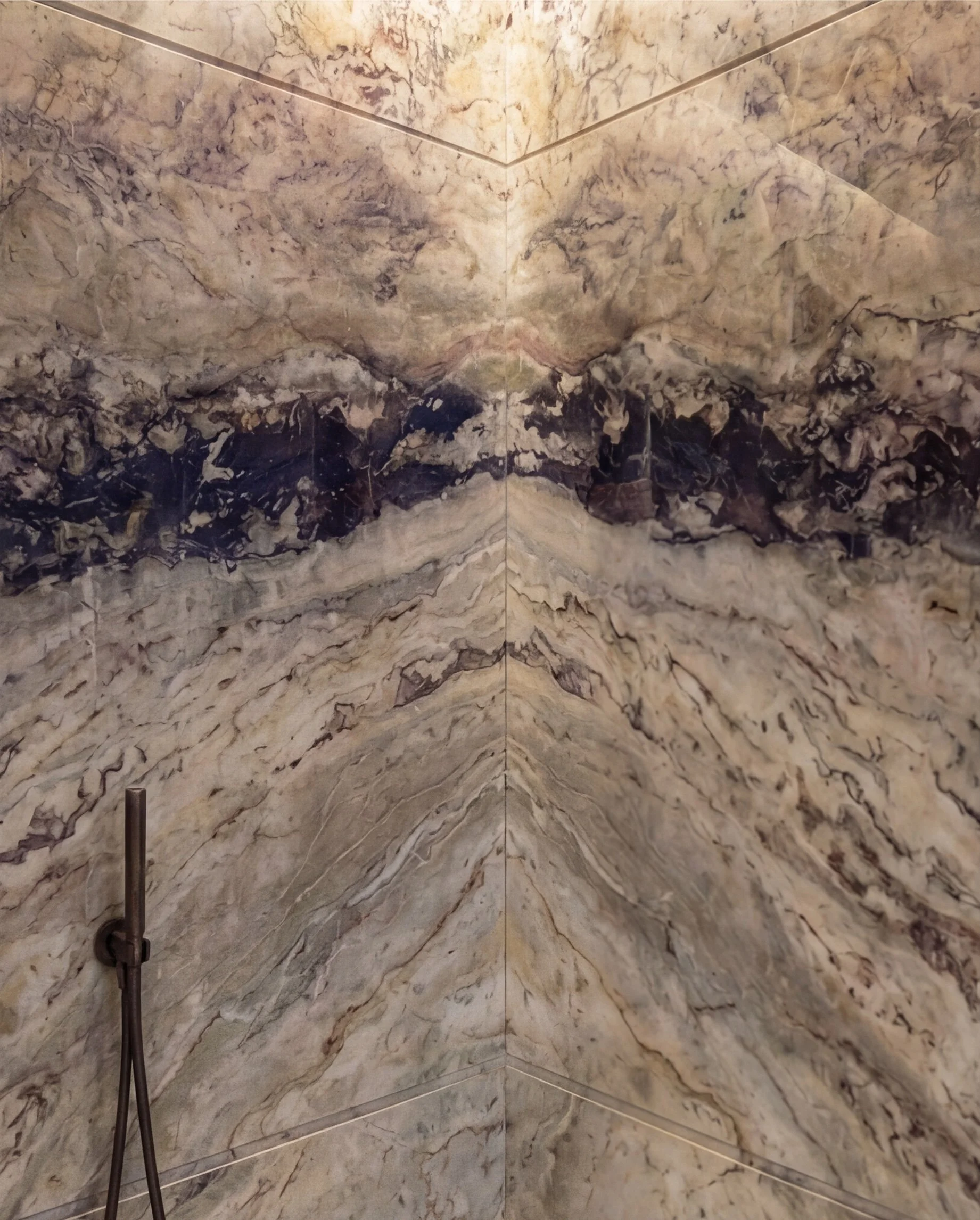 Bathroom 1 Details 4.jpeg