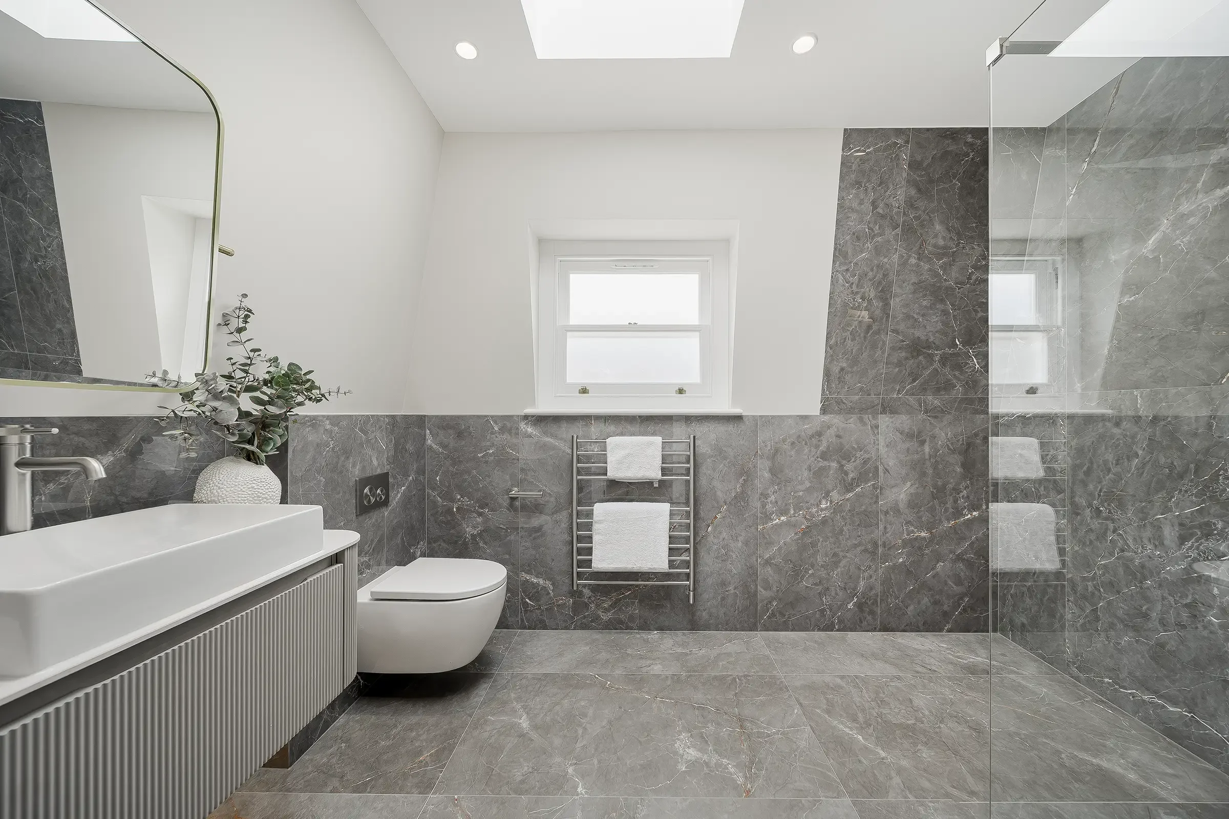 69CS.Bathwoom 2.webp