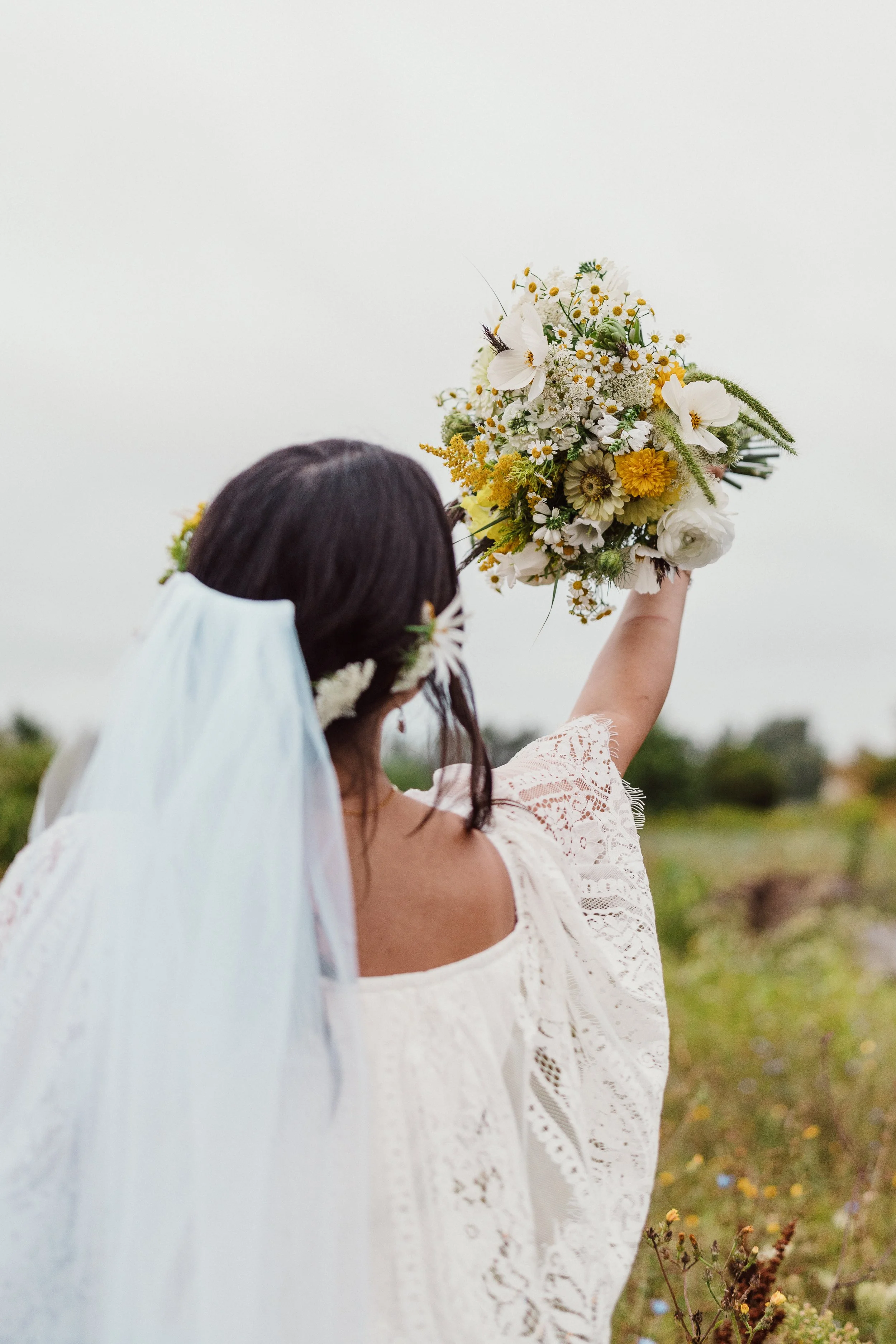 "Saving Money" on DIY Florals Could Cost You Your Sanity: Why DIY Wedding Flowers Are Often a Recipe for Stress