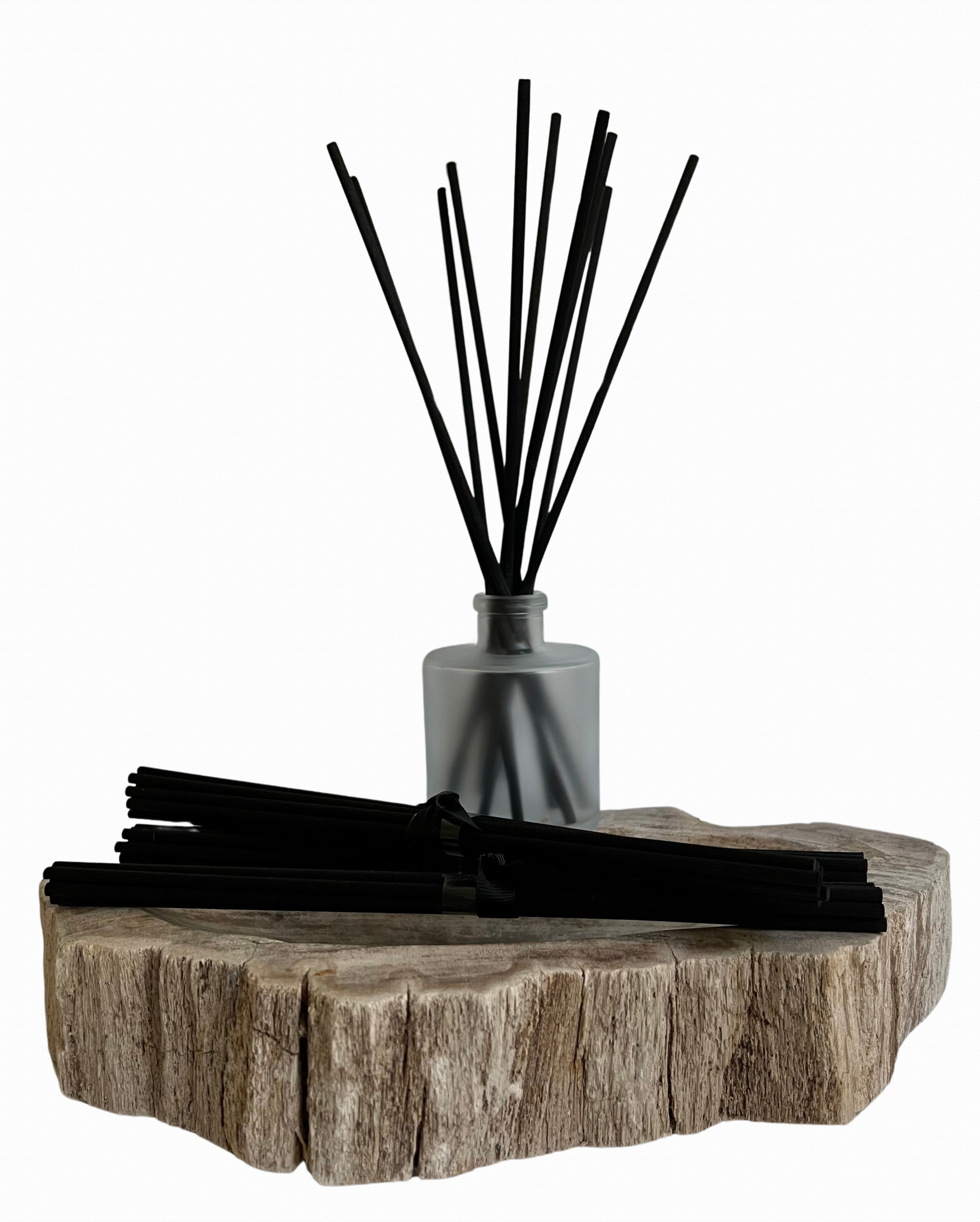 Premium black fiber diffuser reeds 10-pack - high-quality refill sticks for reed diffusers, designed for superior scent diffusion and long-lasting fragrance throw.