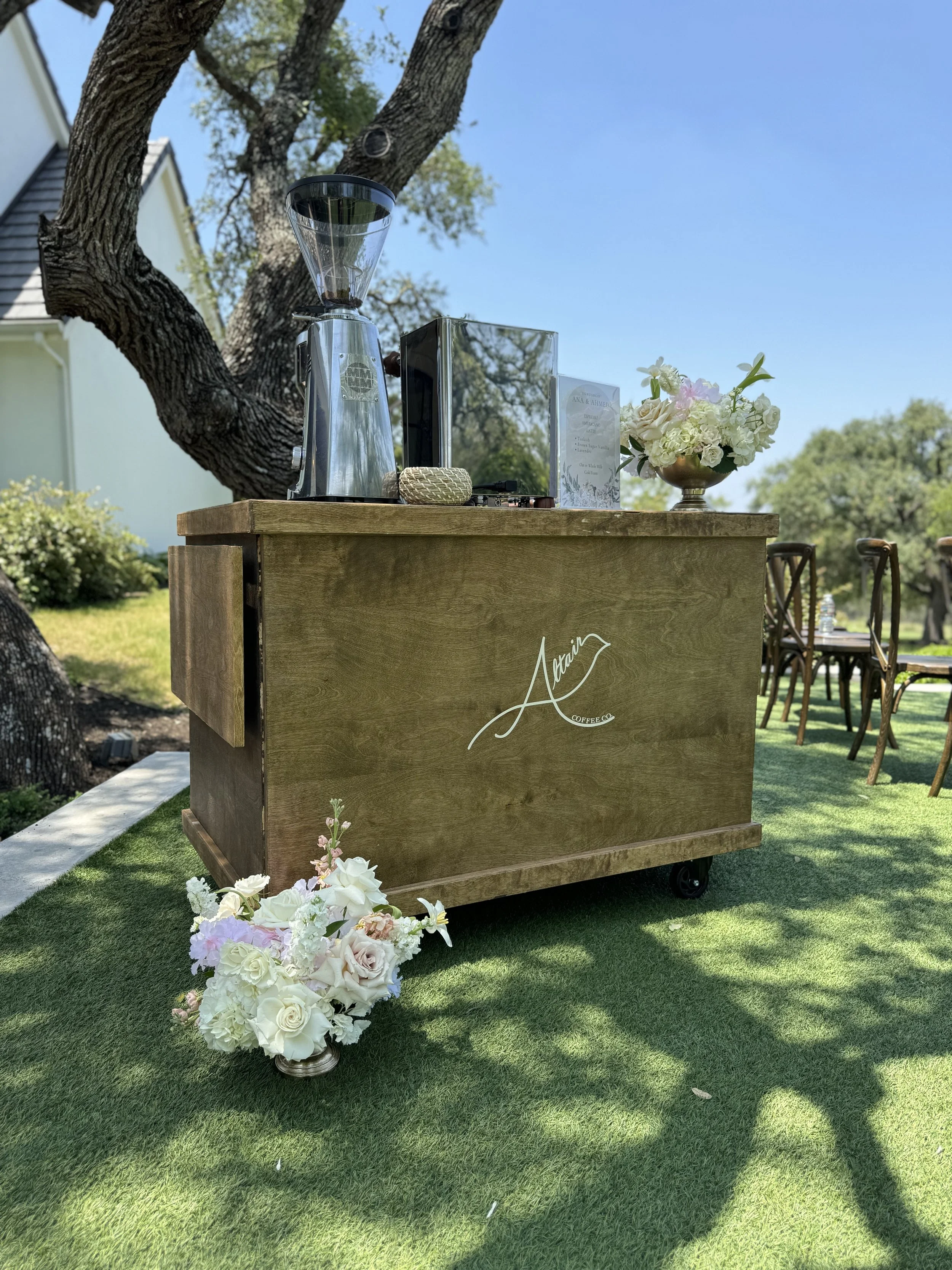 Austin Coffee Bar, Austin Coffee Cart, Coffee Catering, Coffee Bar, Coffee Bar Catering, Coffee Cart, Coffee Cart Catering Austin, Mobile Espresso Bar, Wedding Coffee Cart in Austin, TX, Chocolate Bar, Chocolate Bar Catering