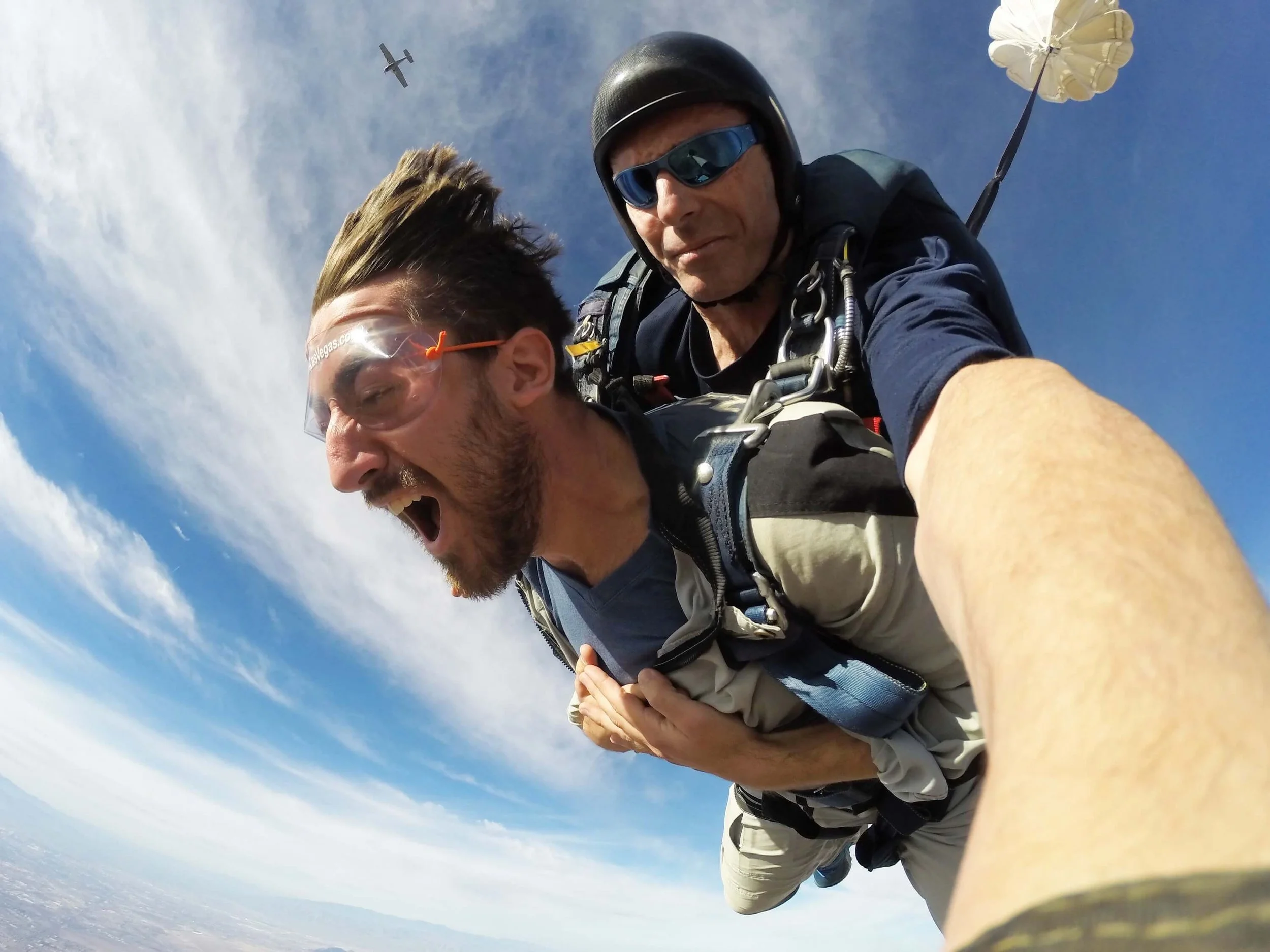 CAM_FilmingSkydiving.jpeg