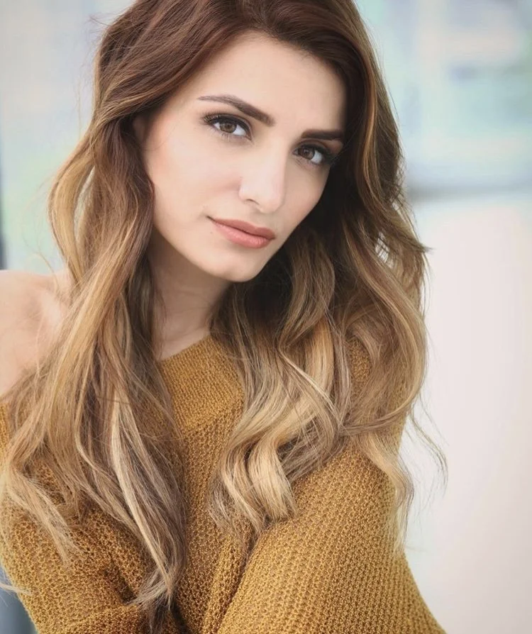 Prakriti Kakar.jpg
