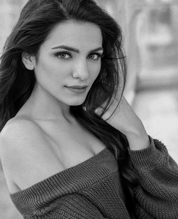 Sukriti Kakar.jpg