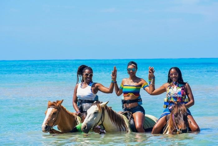 Horse back riding Negril