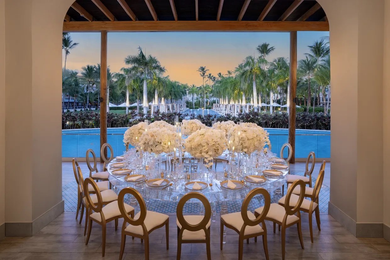 Wedding dinner Secrets Royal Beach Punta Cana
