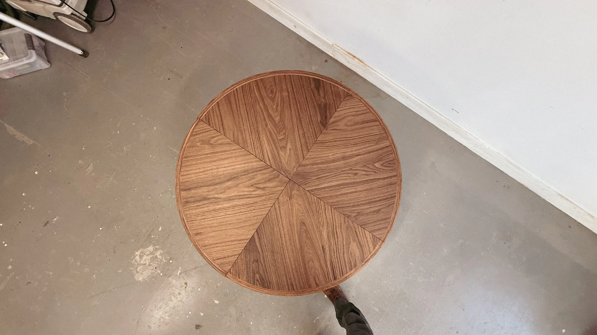 WALNUT-EXPANDING-DINING-TABLE-PROCESS-32.jpg