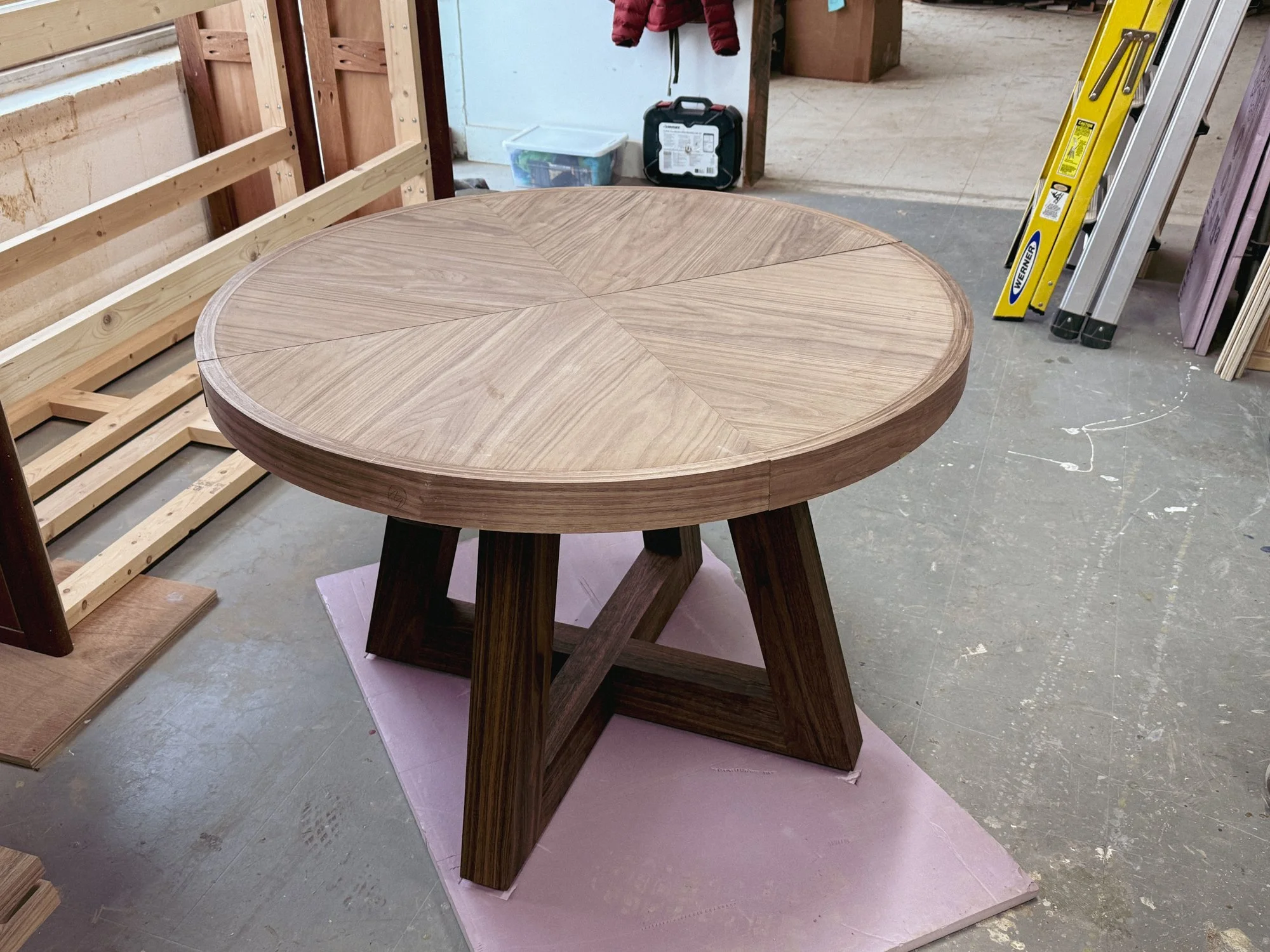 WALNUT-EXPANDING-DINING-TABLE-PROCESS-20.jpg