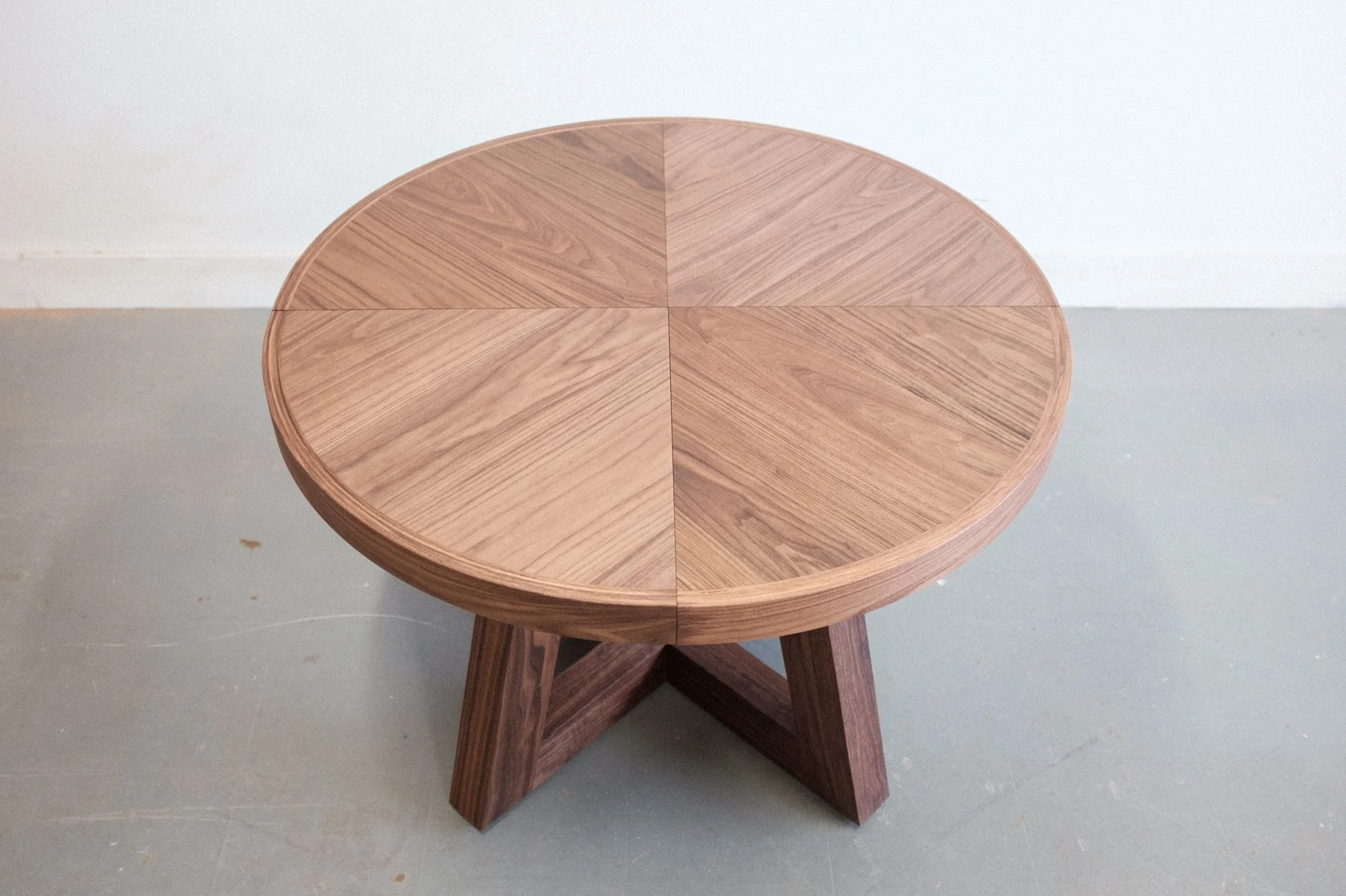 WALNUT-EXPANDING-DINING-TABLE-3.jpg