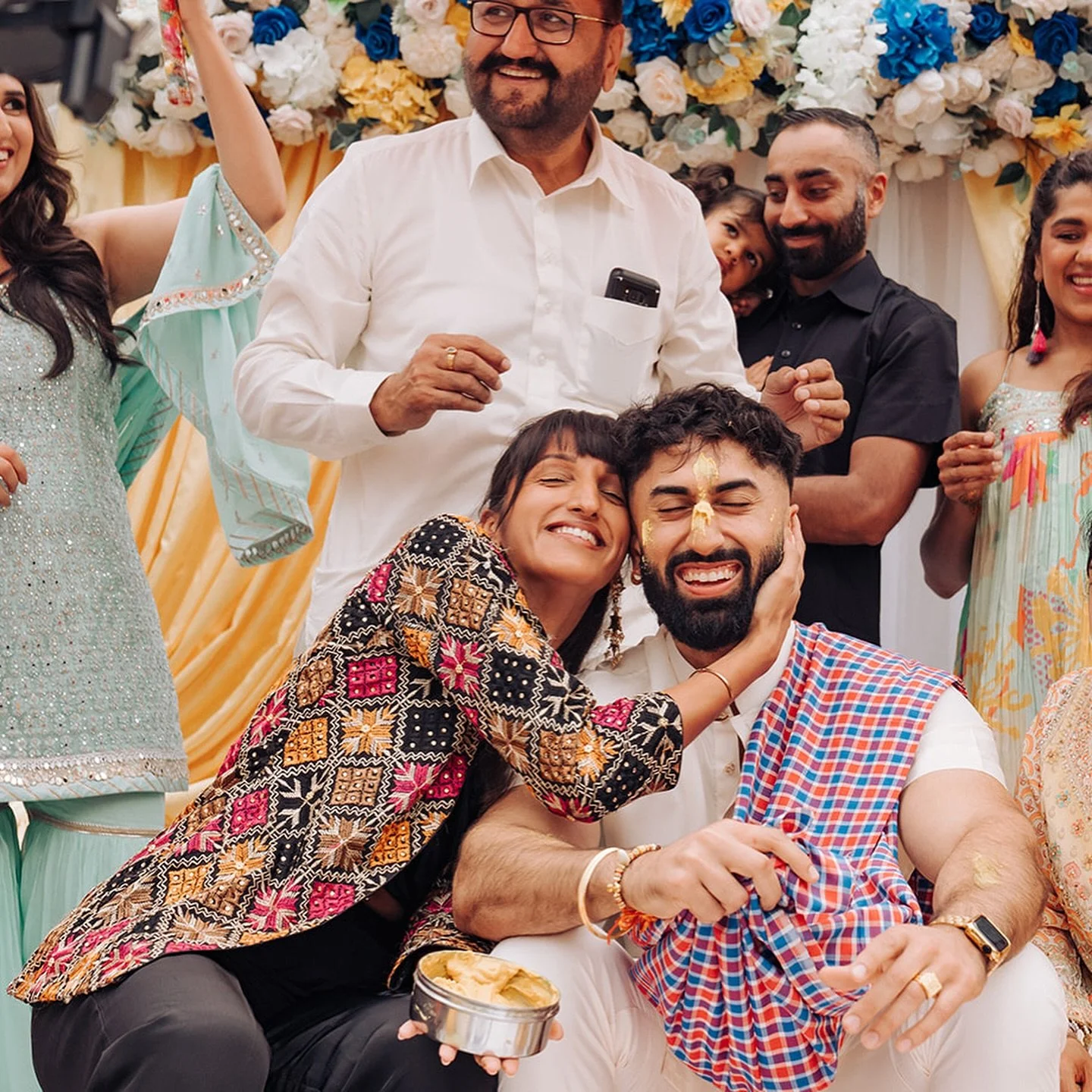The last time I was in Toronto, it was in the summer June heat to celebrate my baby cousins wedding! The love and joy from these pics is giving me life as I brace for my second blizzard in 4 days of being back in Toronto ☃️ greatful for phone calls w