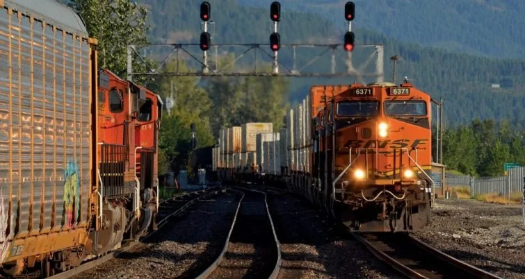 Public comments are open on the future of transportation in the Lower Snake River region.

The Washington State Department of Transportation (WSDOT) is inviting public input on its Lower Snake River Transportation Study a review of how goods can be m