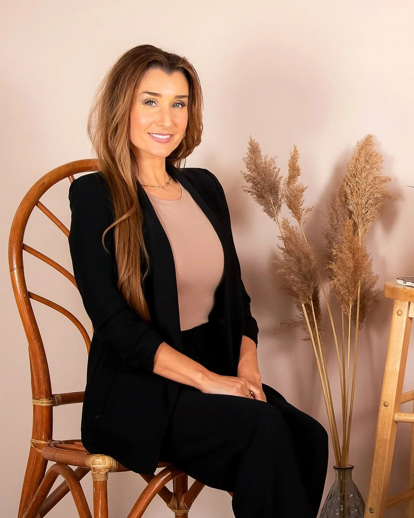 Introducing Genevieve, co-founder of Prairie Promotions 🌹

Genevieve is an honours graduate of Broadcasting &amp; Media Communications. She is the owner of local travel agency @sunshine_travel_ &amp; she&rsquo;s established a strong online presence 