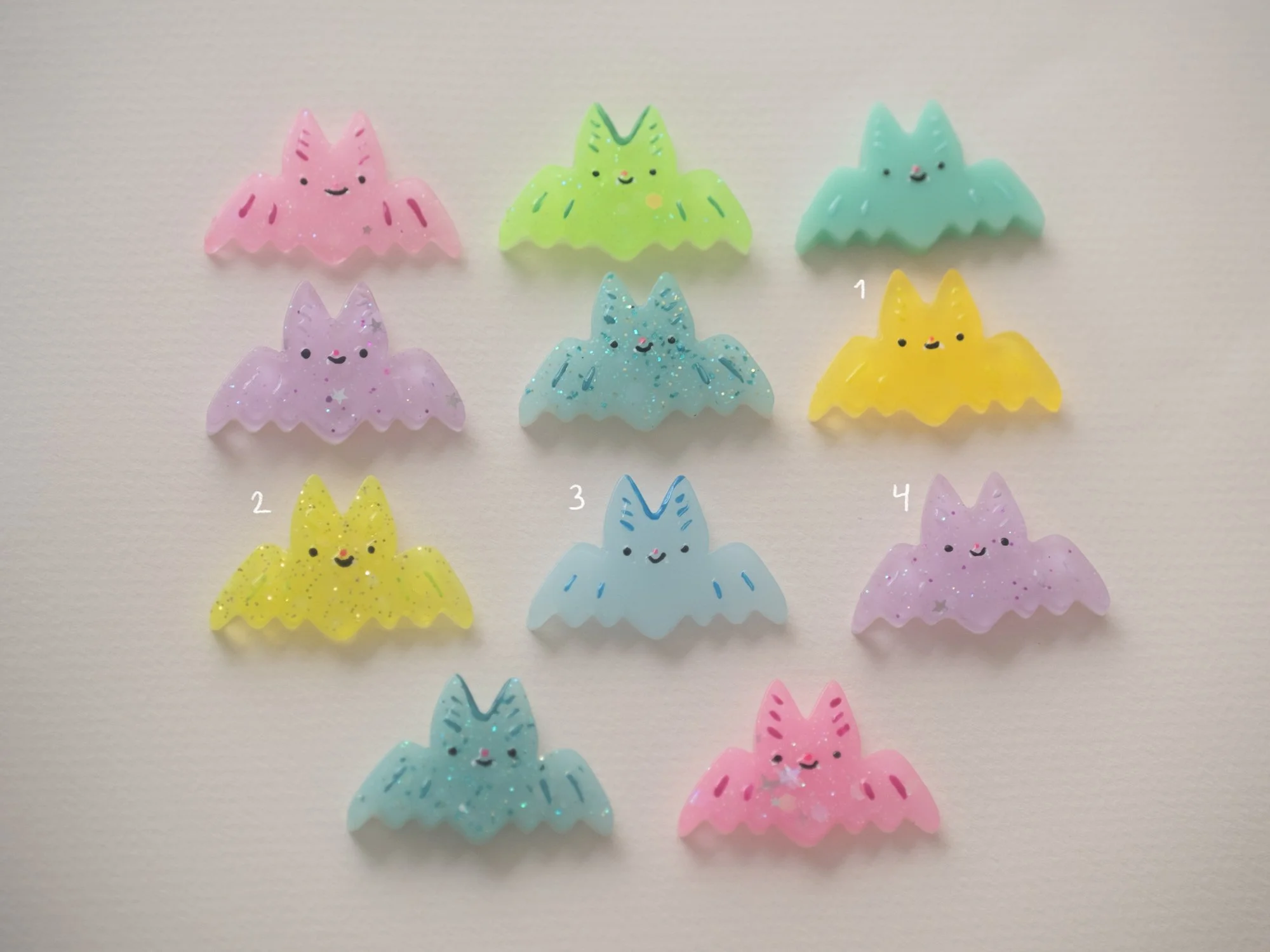 Resin pin: murciélago