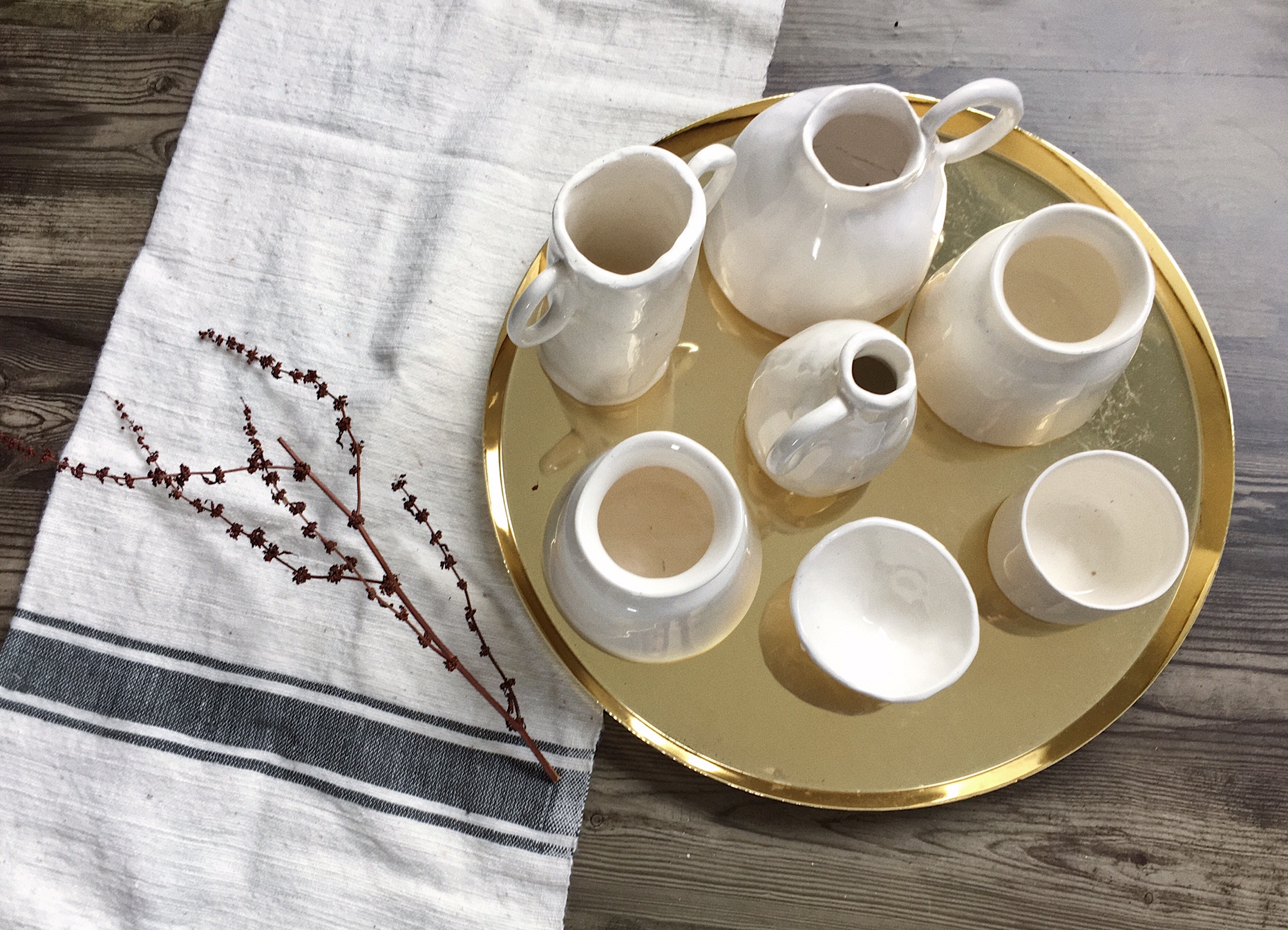 When do you need to hire a product stylist?