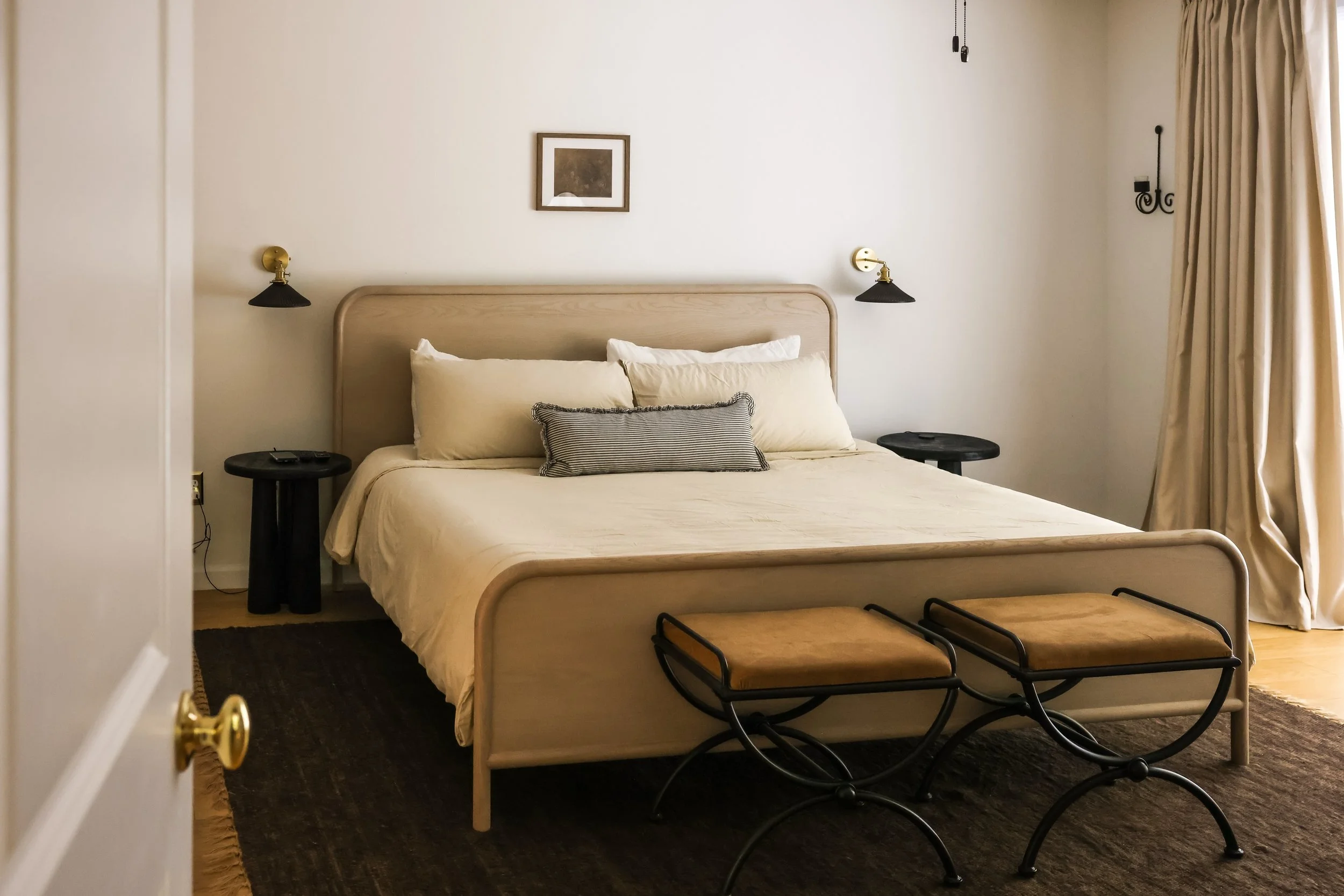 Welcome to Stay Namu 🥰 Step in and make yourself right at home - because that's exactly what this peaceful space was made for. 🔗 Book your stay via the link in bio. 🤍

📸 @its.truffles