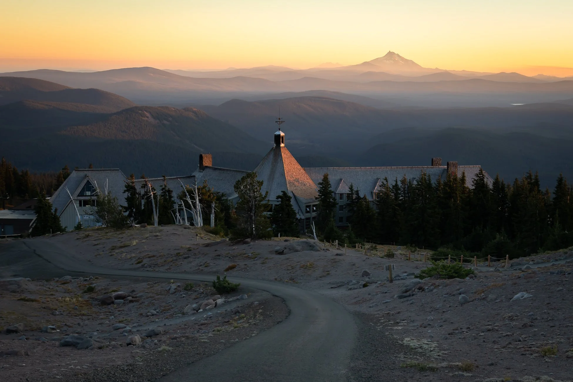Timberline Lodge.jpg