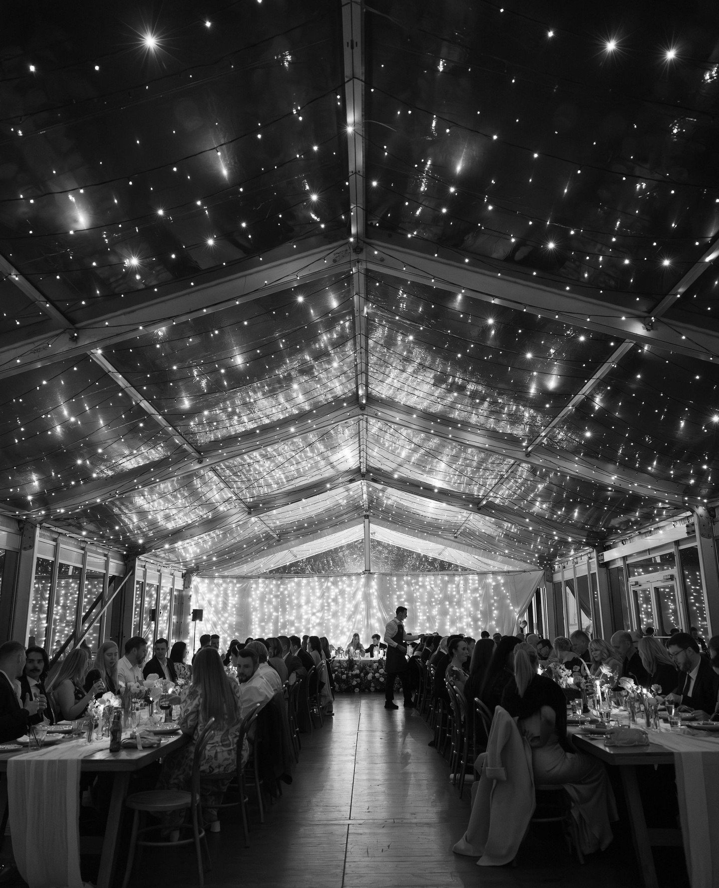 One week remains on @rosewood_estate&rsquo;s Black Friday offer!⁠
⁠
Enjoy 20% off all 2026 wedding bookings when you confirm your date by 30 November.⁠
⁠
If Rosewood is on your dream-venue list, now&rsquo;s the moment to secure it. 🖤 #TheWhiteStag⁠
