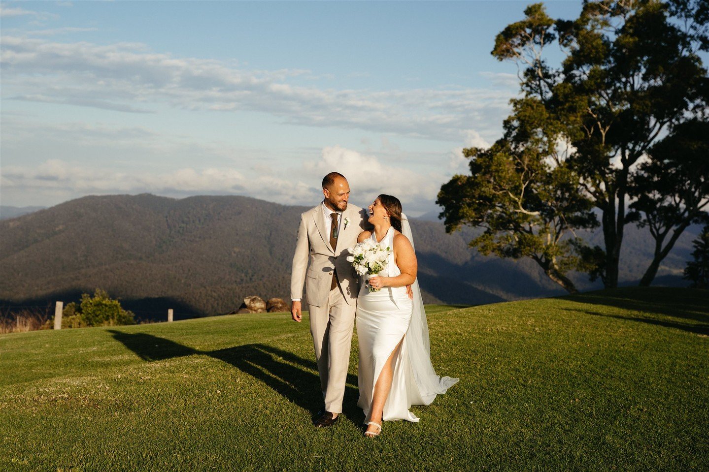 We loved every moment of working with Caryn &amp; David and this talented team of vendors 🖤 #TheWhiteStag⁠
⁠
📍 @rosewood_estate, Beechmont⁠
⁠
17 July 2025⁠
⁠
Venue @rosewood_estate⁠
Photography @samwyperphotography⁠
Wedding Coordination @the.white.