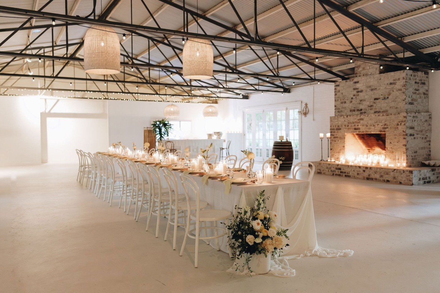 An intimate setting, just the right size 🌿⁠
⁠
@talltreestallebudgera can host celebrations of up to 100 guests, offering the perfect balance of atmosphere, space, and exclusivity &ndash; all just 20 minutes from the coast 🖤 #TheWhiteStag⁠
⁠
Alyssa 