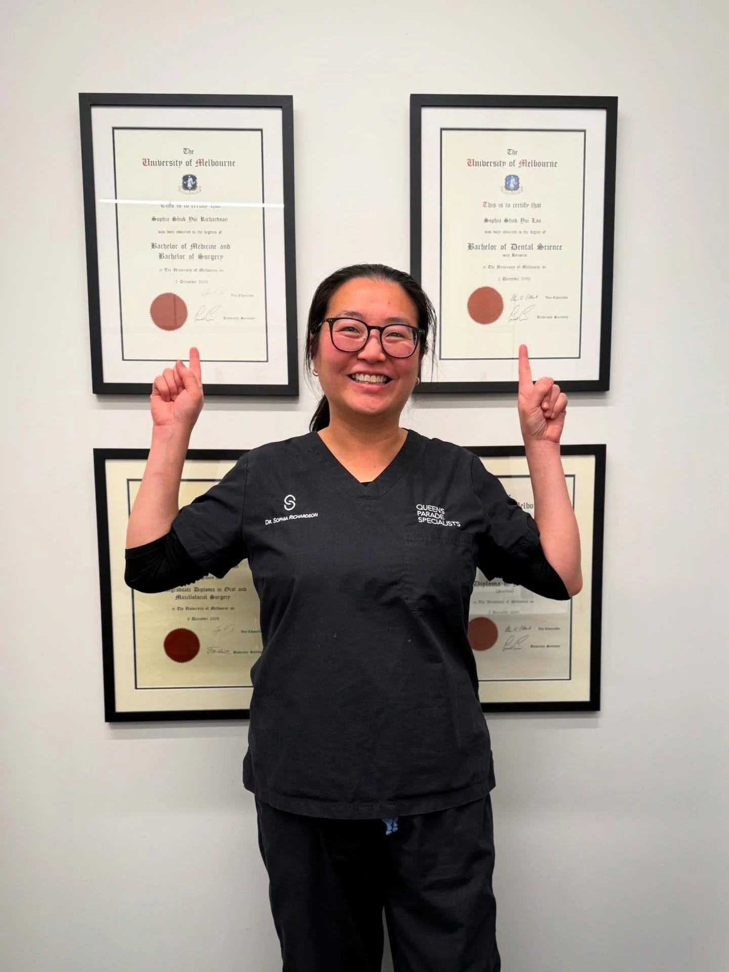 It&rsquo;s been a while!

2 Dec is a rather significant day for me -
🦷 25 years a dentist
🩺 19 years a doctor
.
&hellip; and a musician forever 🎵❤️