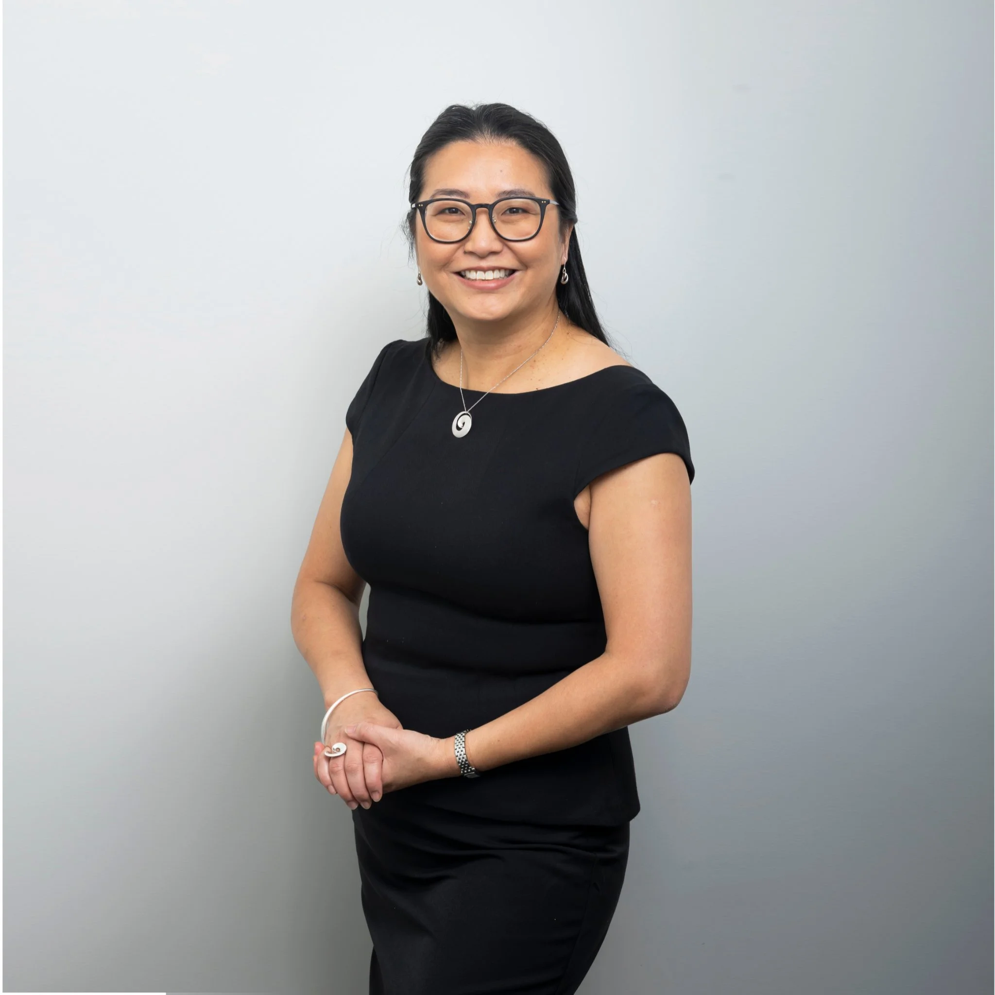 Dr Sophia Richardson, OMFS Oral Maxillofacial Surgeon, professional portrait photo