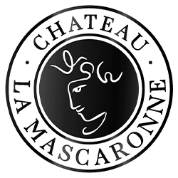 Logo du Château La Mascaronne, avec le nom en anglais et un dessin stylisé d'un visage.