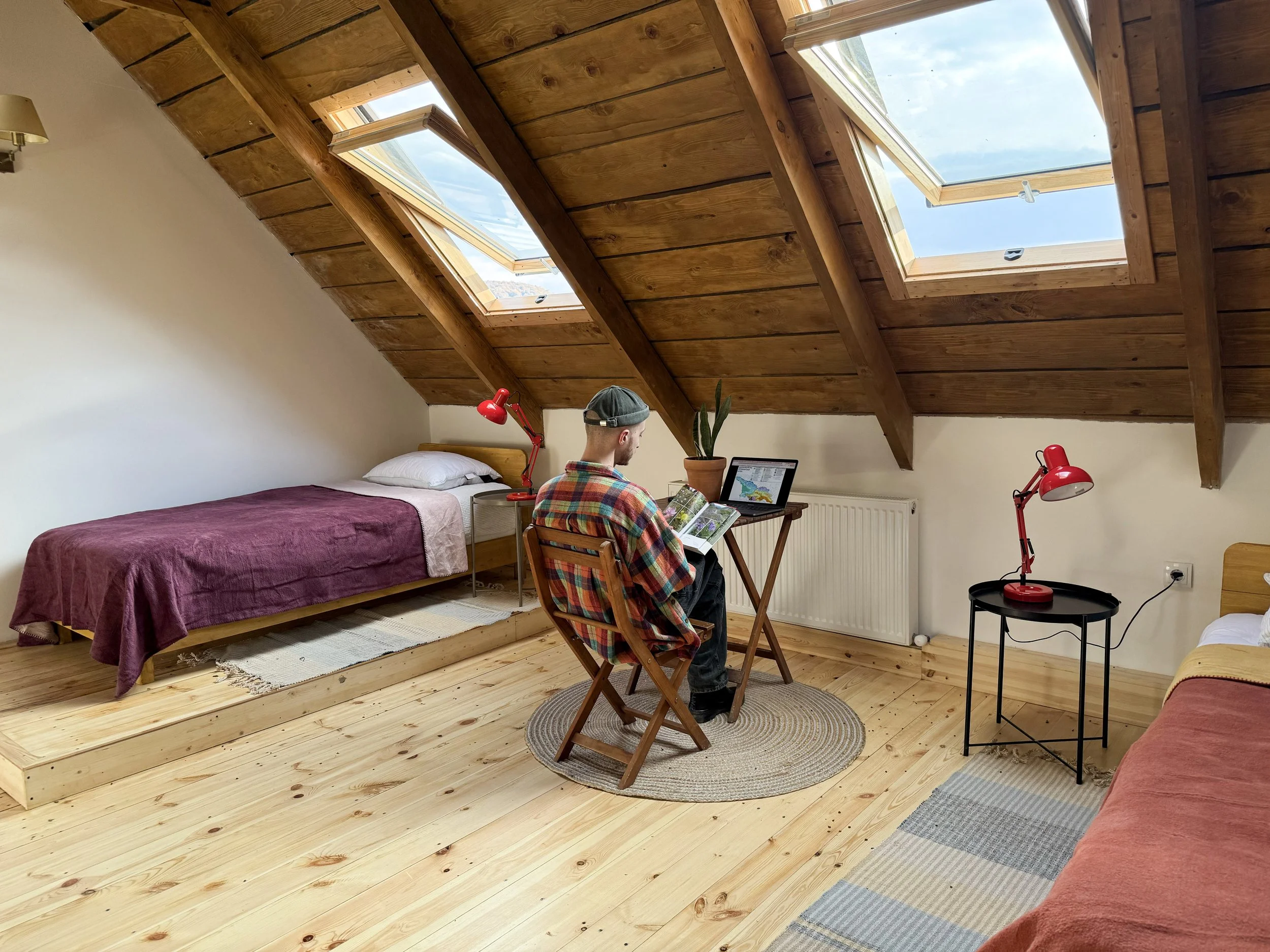 room2.jpg