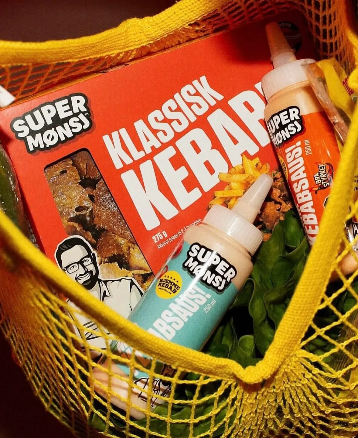 GODT NYTT &Aring;R, VENNER! 🥳 Slik &oslash;nsker jeg at handleposen min skal se ut hver dag 🙏 KEBAB 4-LIFE 💛