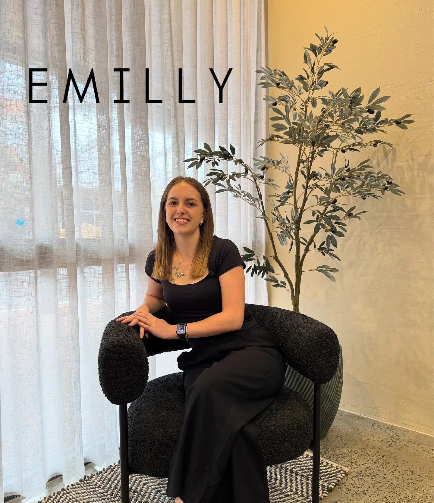 A BIG WELCOME TO OUR GIRL EMILLY 🤎

You may have seen this familiar face around the salon! 

We are beyond excited to have Emilly on board The Nook team! 

Emilly is a senior hairstylist and our head spa QUEEN! 
We can&rsquo;t wait for you to experi