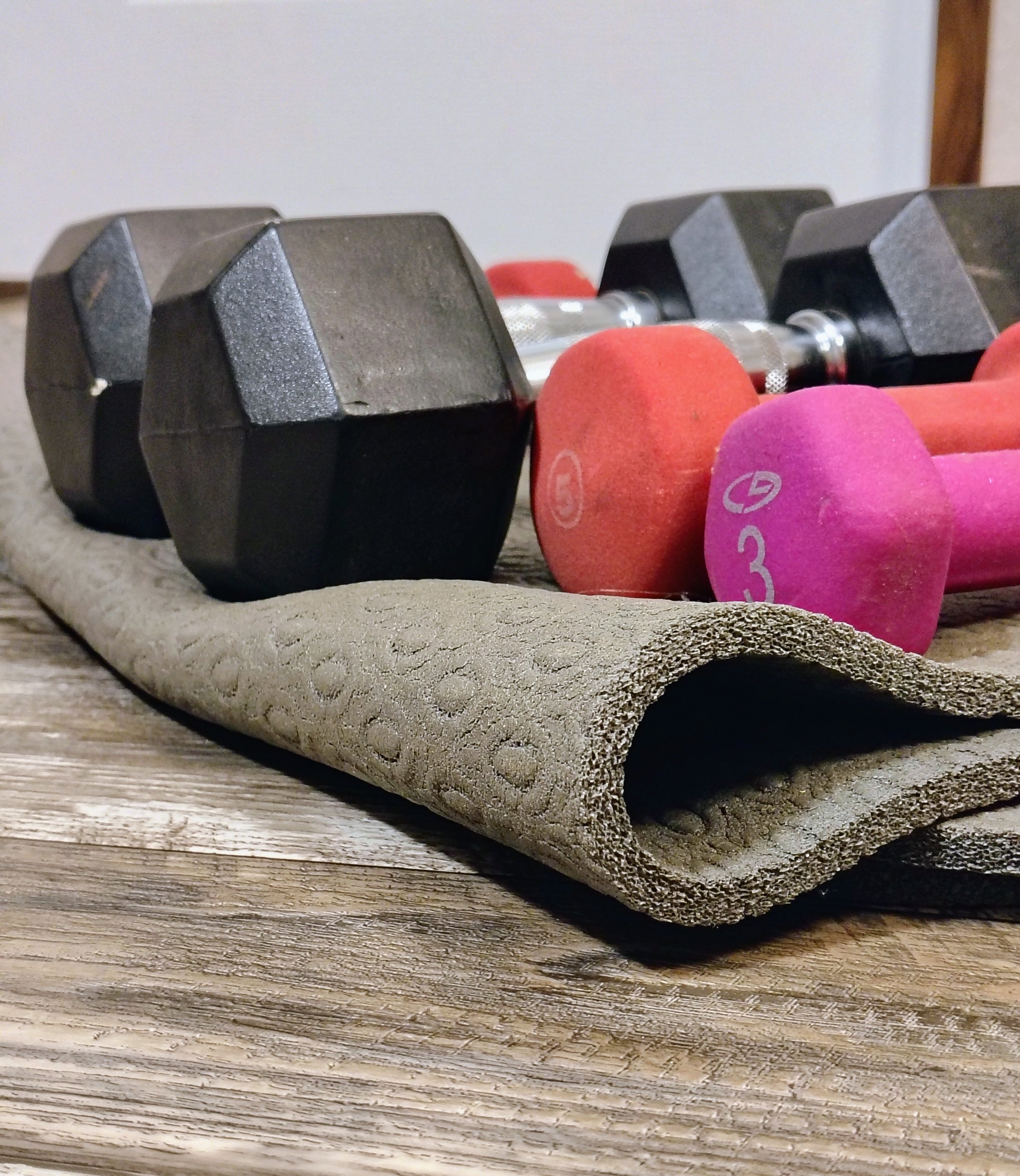 saving money workouts at home