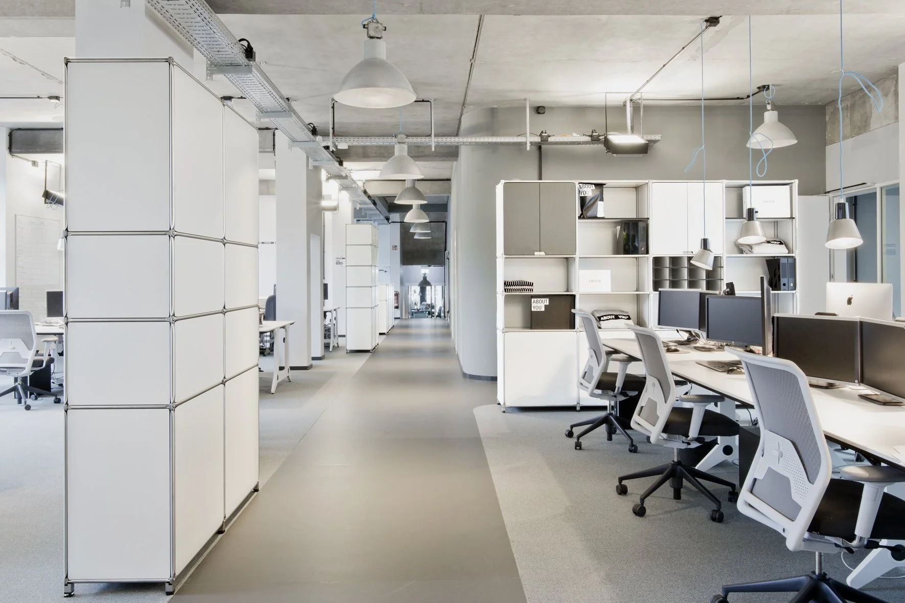 Julia Maria Max-Collins-120dpi-29.jpg