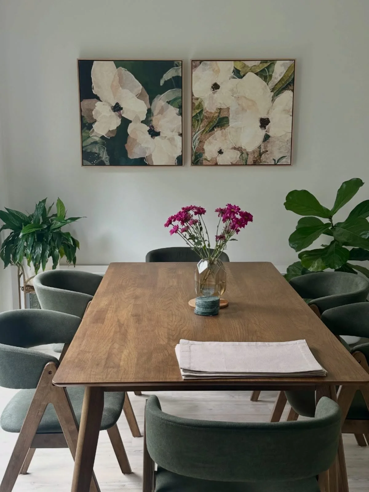 A green and serene dining corner in this client&rsquo;s home. Art by the amazing @corinnemelanie_  is taking centre stage and bringing much joy. 
.
.
.
.
#diningroomdecor #interiorart #diningroominspo
