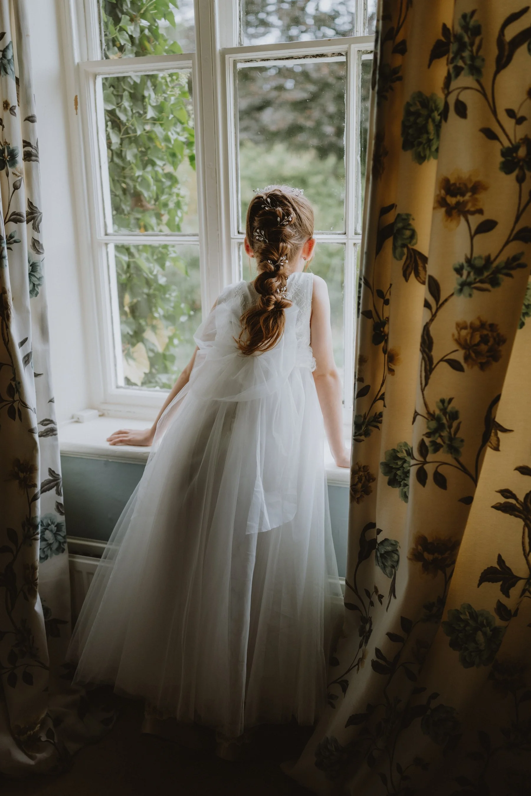 esther_rose_wild_wedding_photography_norfolk_kings_lynn_Bressingham_Hall-29.jpg