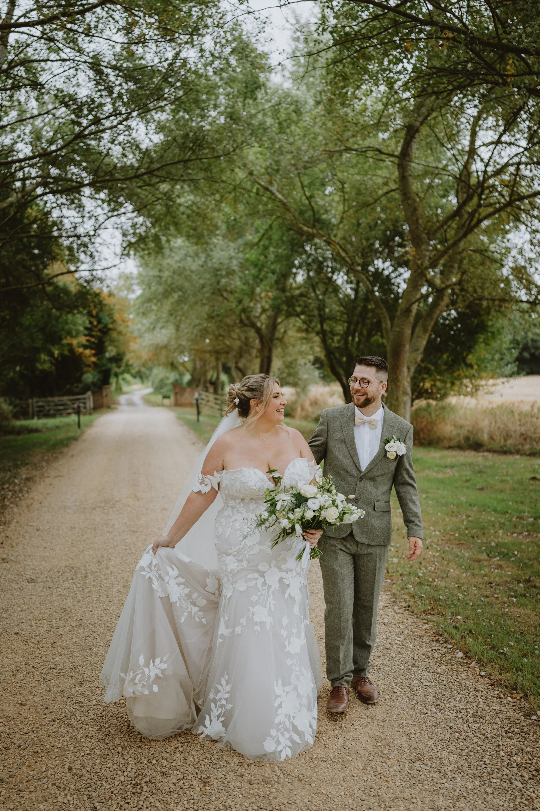 esther_rose_wild_wedding_photography_norfolk_kings_lynn_Pentney_abbey-96.jpg
