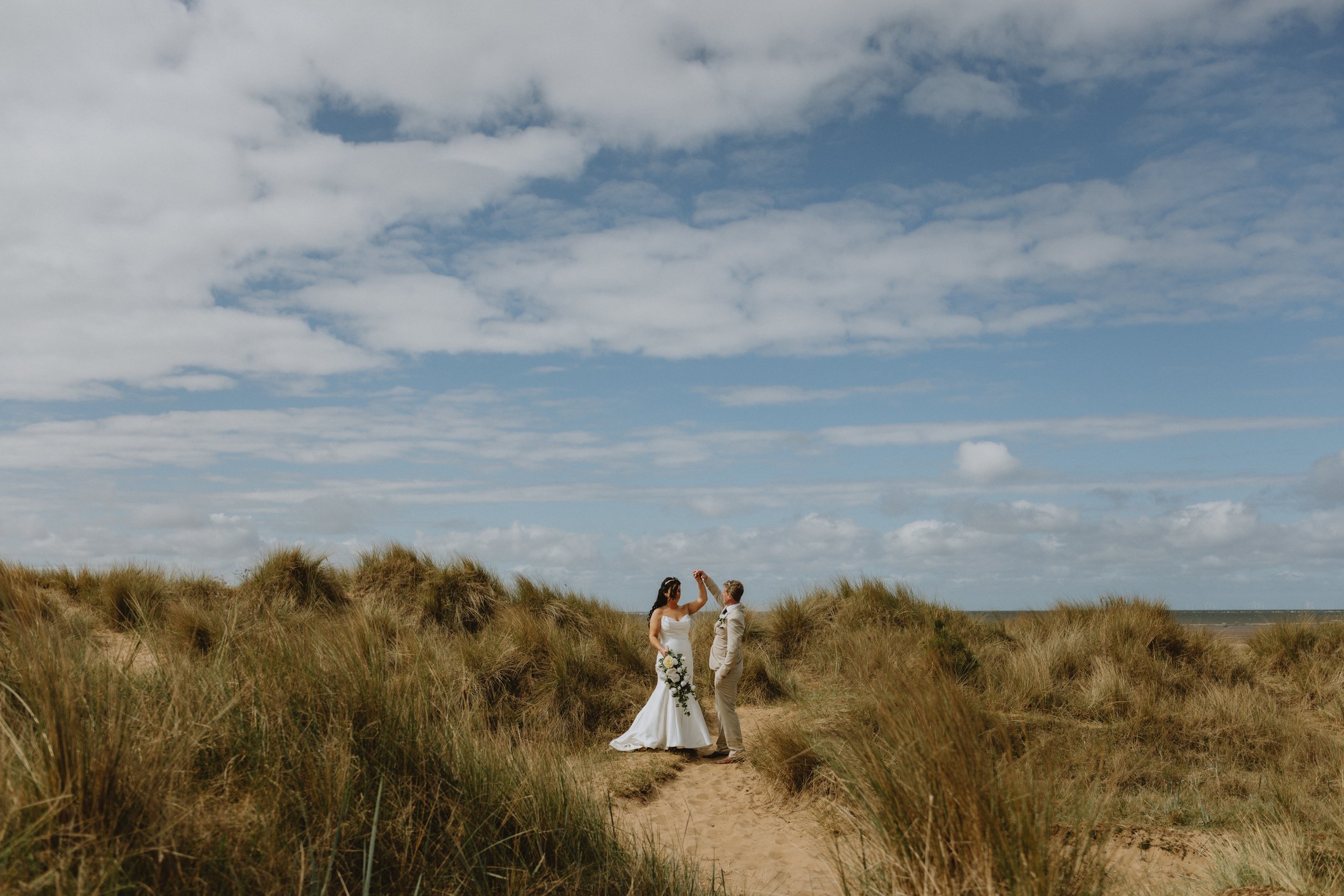 esther_rose_wild_wedding_photography_norfolk_hunstanton-87.jpg