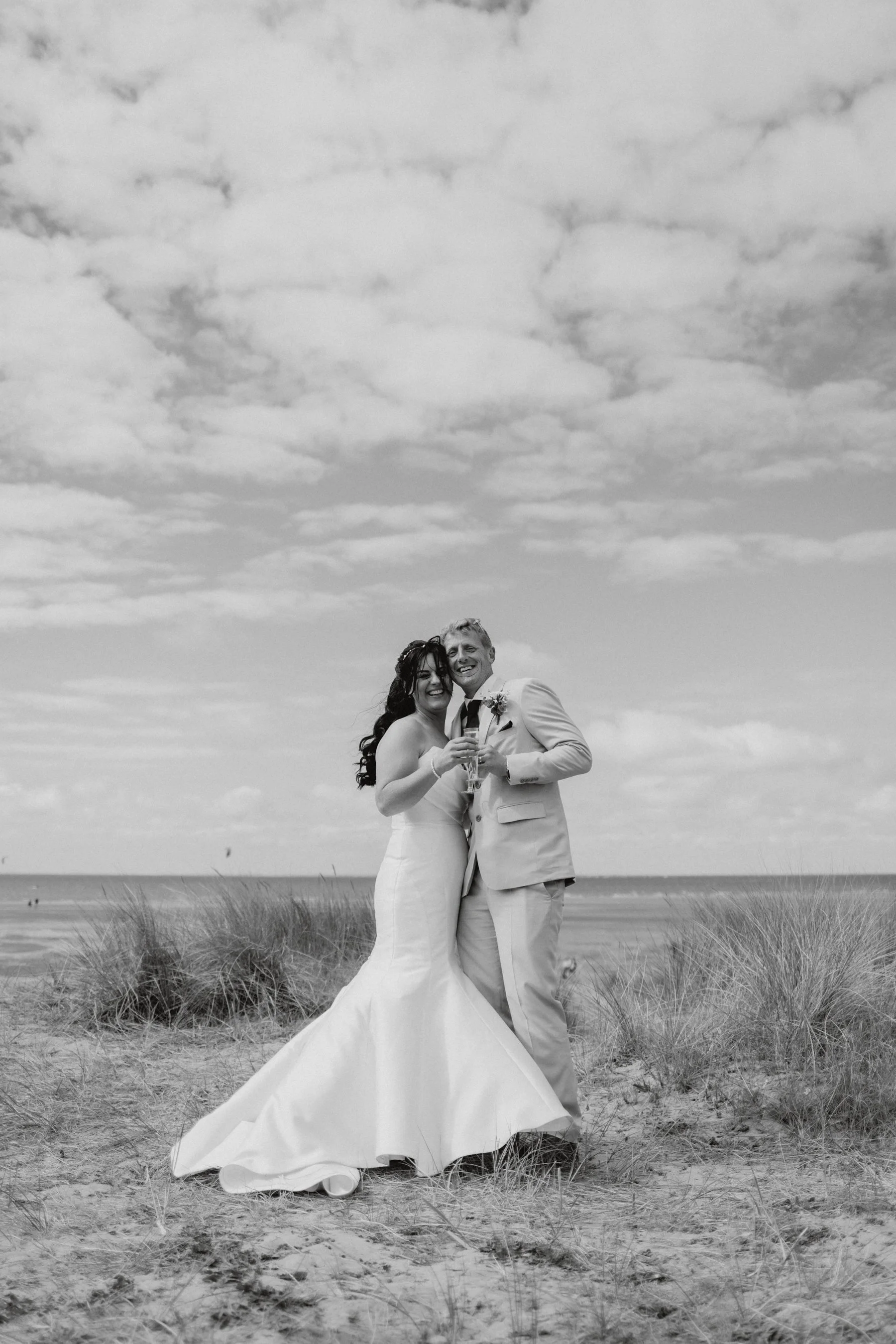 esther_rose_wild_wedding_photography_norfolk_hunstanton-93.jpg