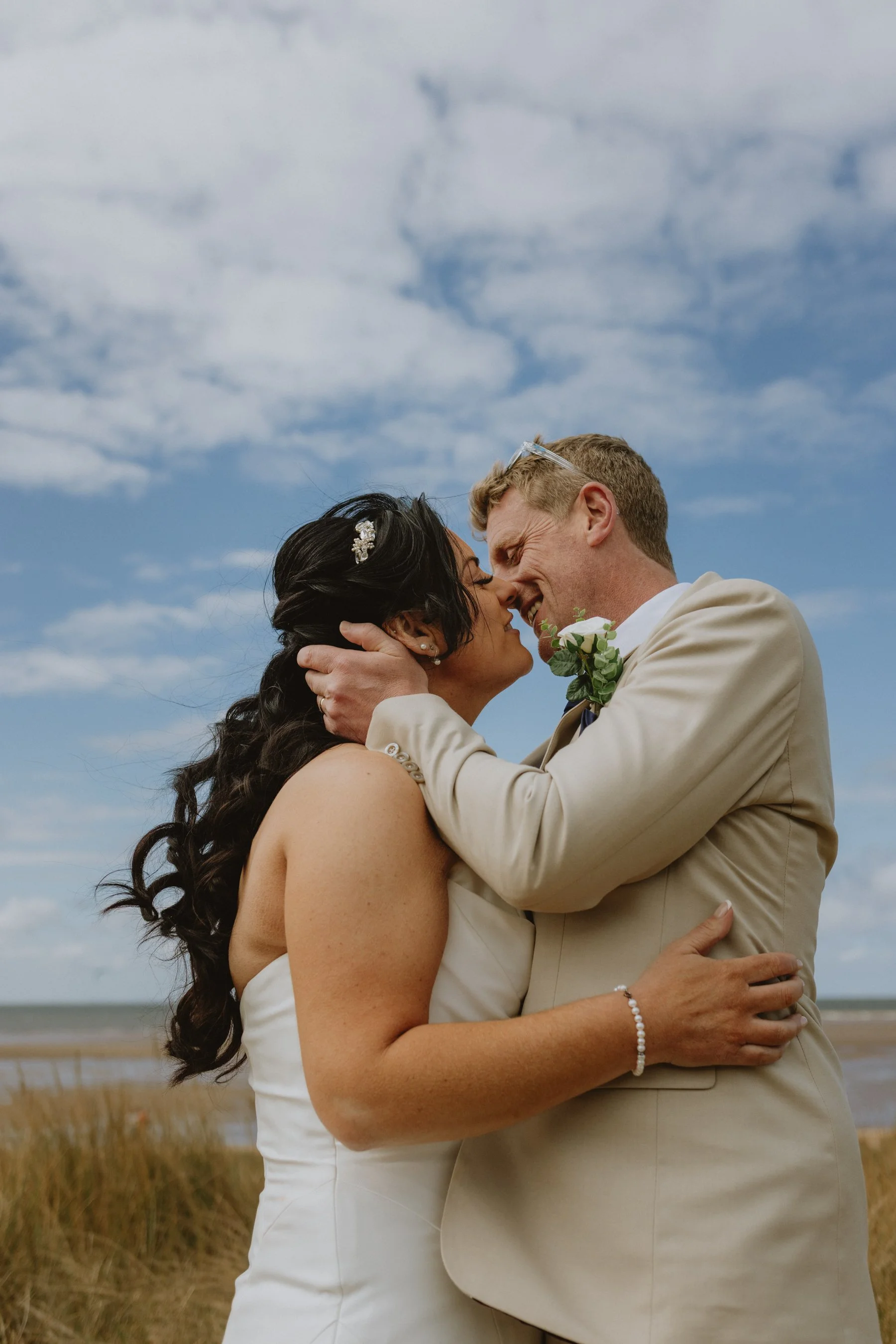 esther_rose_wild_wedding_photography_norfolk_hunstanton-100.jpg
