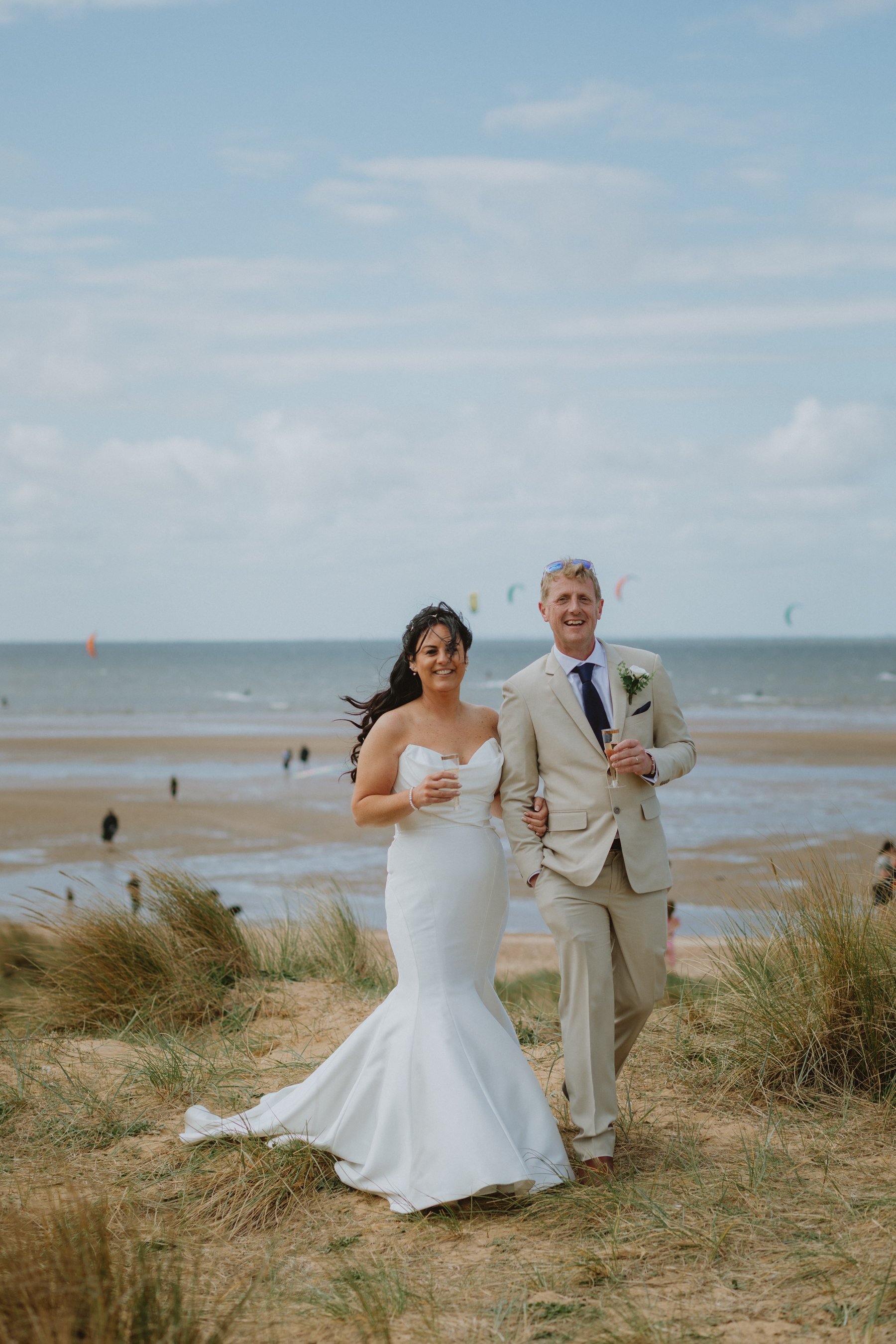 esther_rose_wild_wedding_photography_norfolk_hunstanton-101.jpg