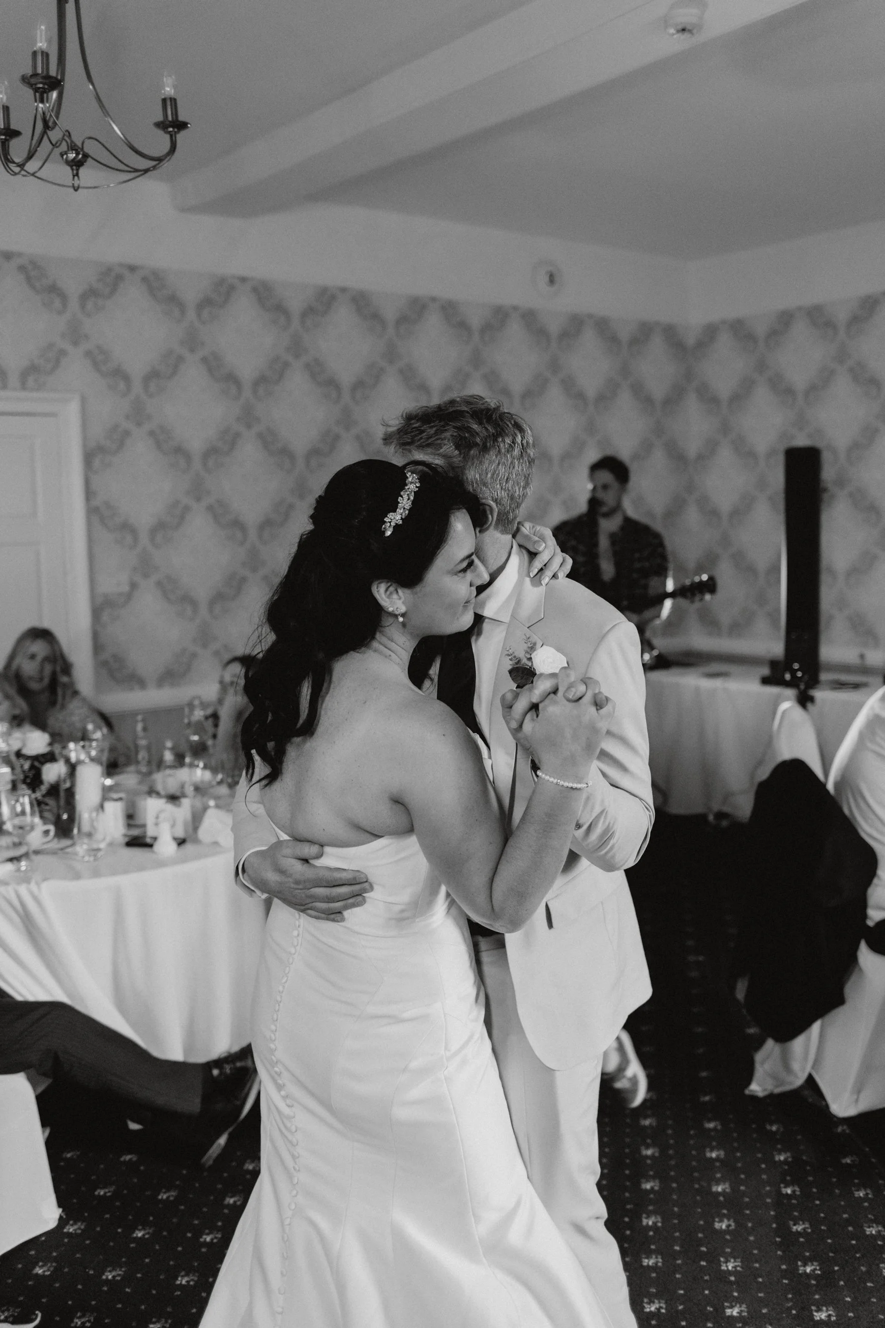 esther_rose_wild_wedding_photography_norfolk_hunstanton-125.jpg