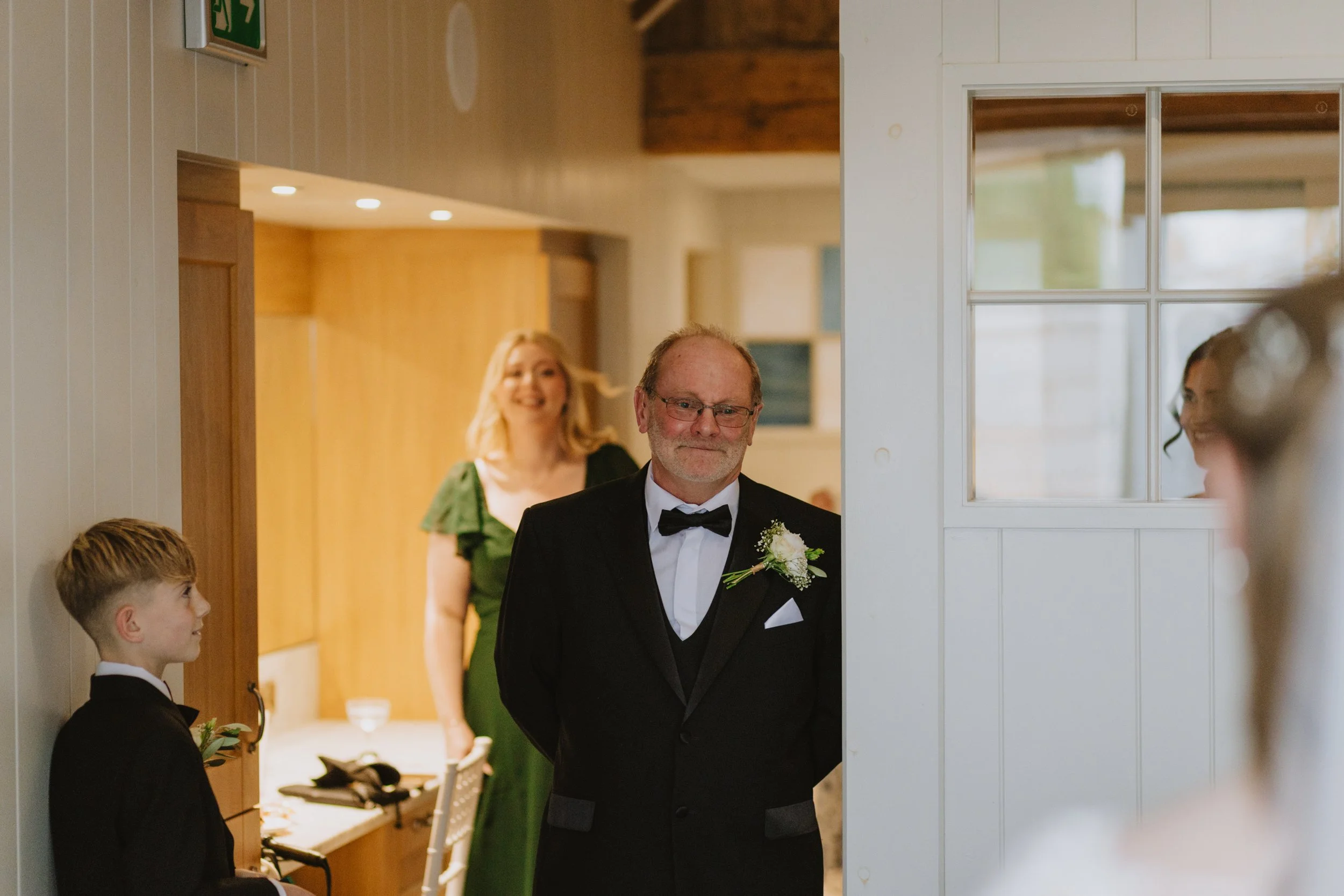 esther_rose_wild_wedding_photography_norfolk_kings_lynn_ffolkes-40.jpg