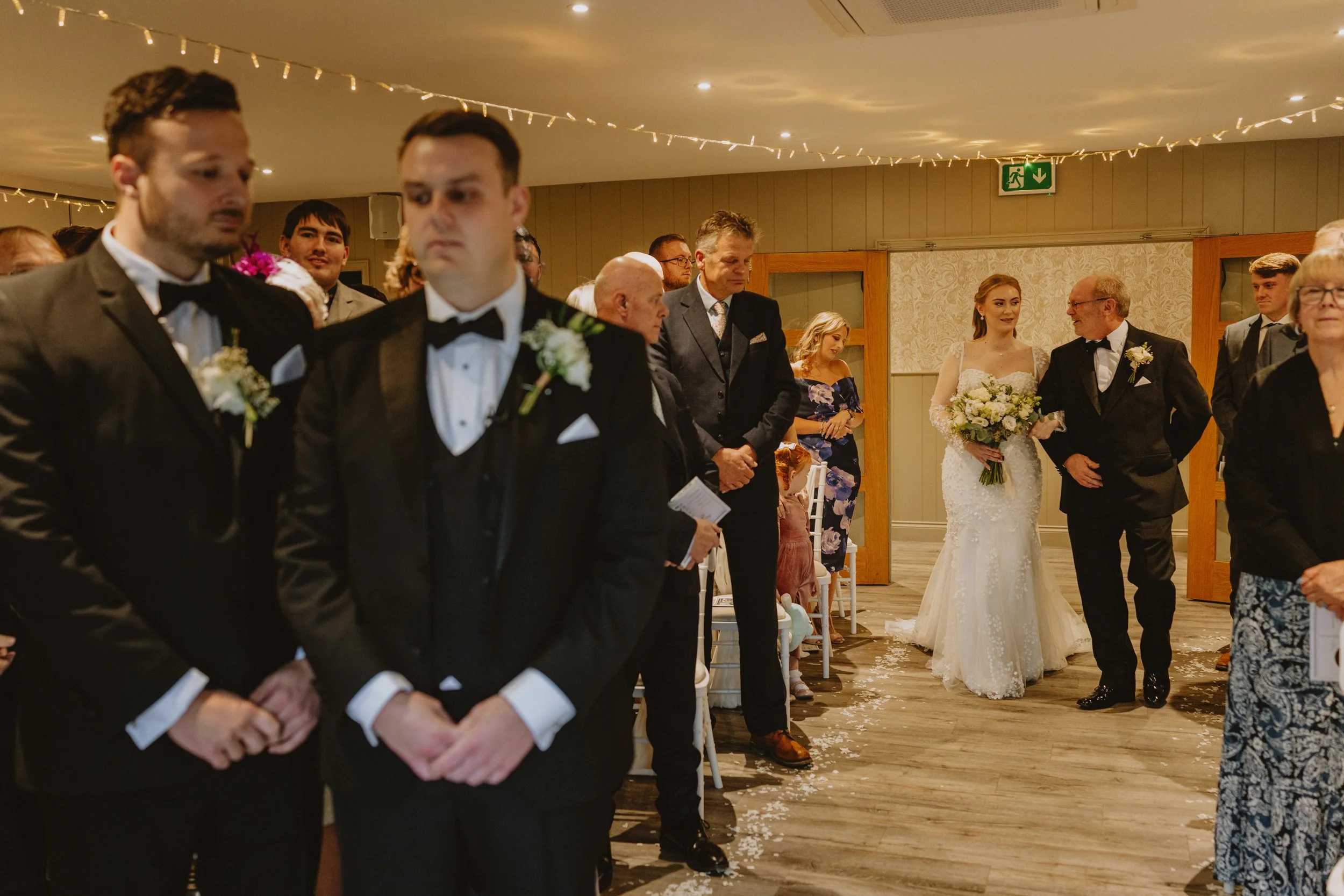 esther_rose_wild_wedding_photography_norfolk_kings_lynn_ffolkes-52.jpg