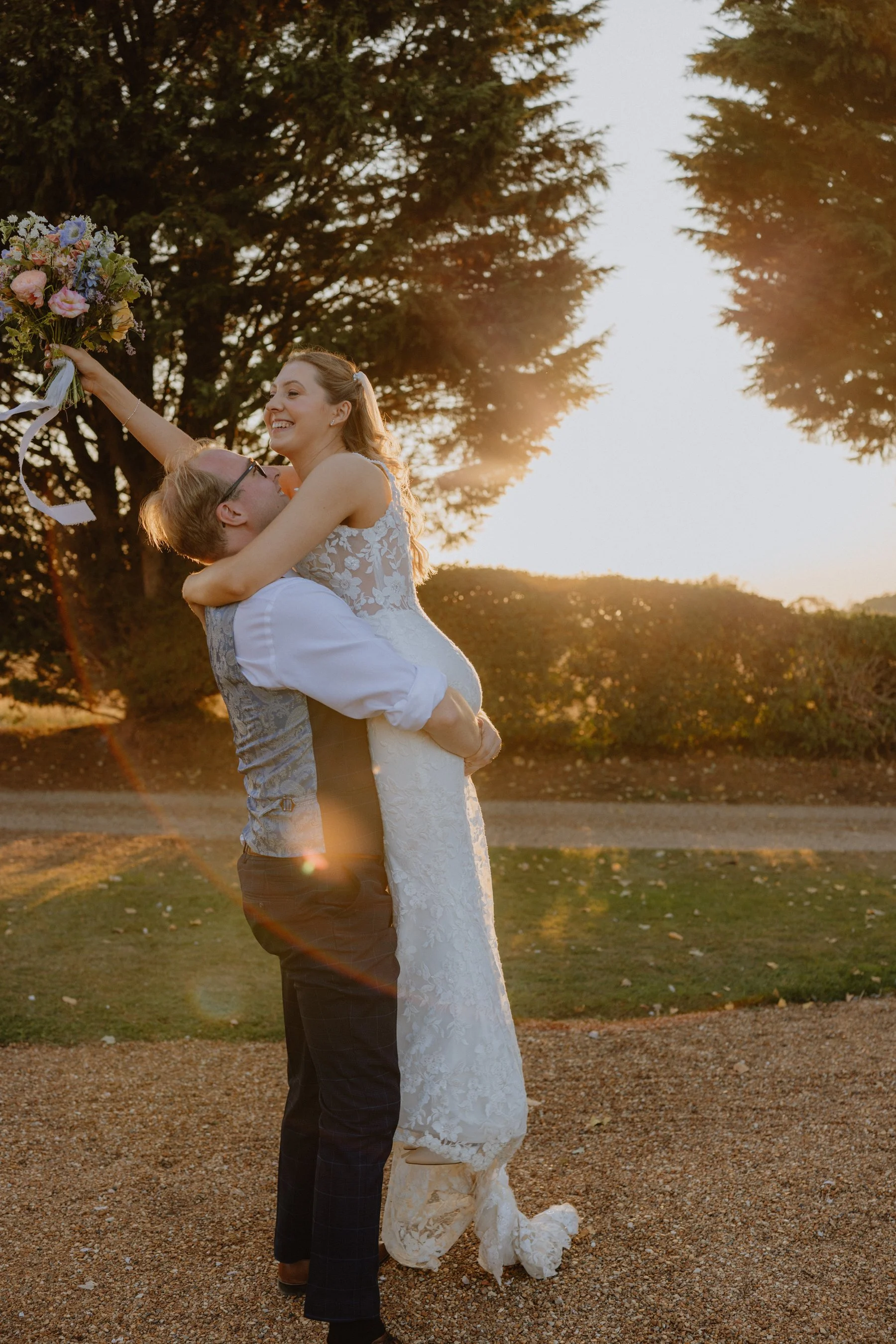 esther_rose_wild_wedding_photography_norfolk_kings_lynn_Pentney_Abbey-111.jpg