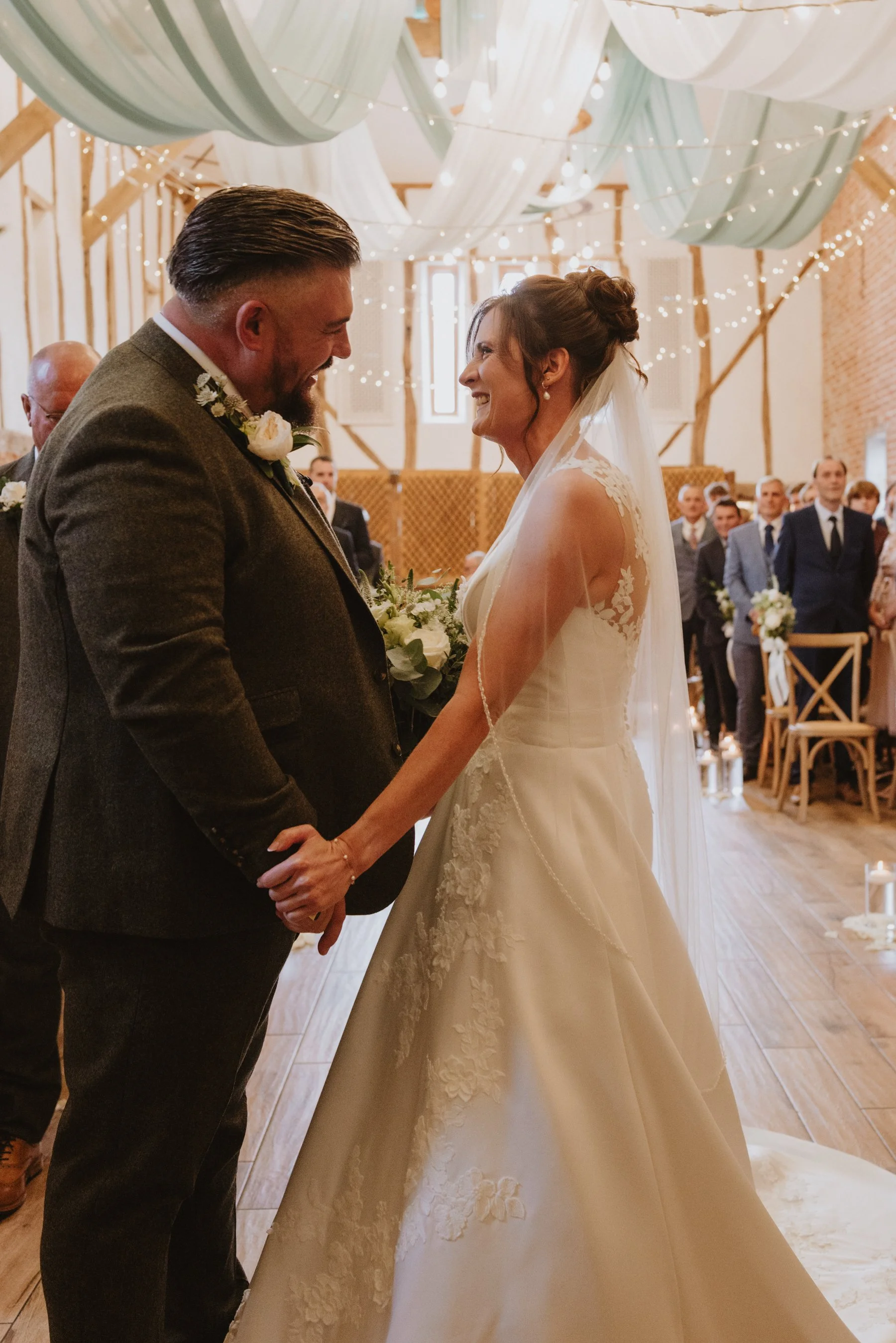 esther_rose_wild_wedding_photography_norfolk_kings_lynn_Bressingham_Hall-50.jpg