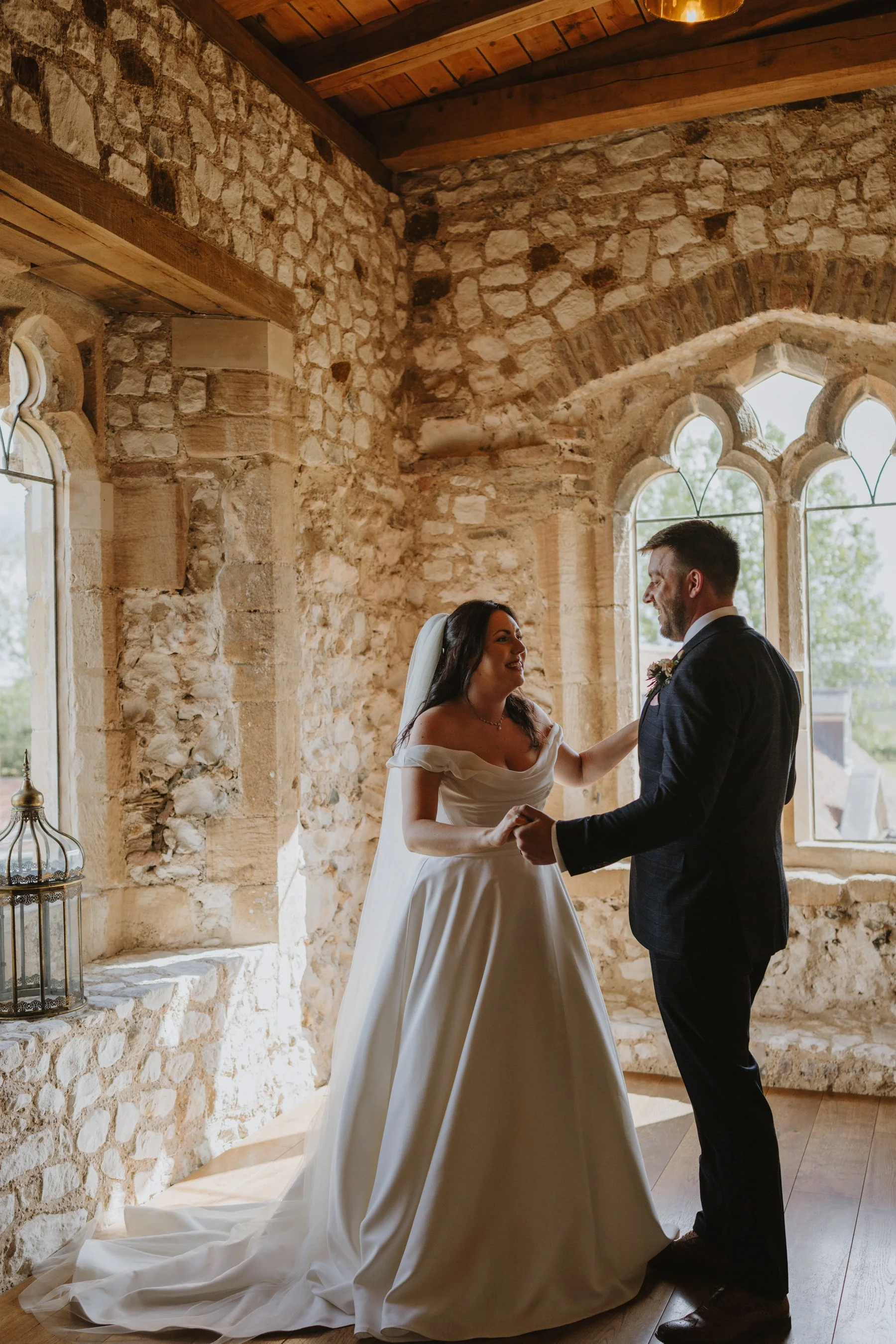 esther_rose_wild_wedding_photography_norfolk_kings_lynn_pentney_abbey-57.jpg