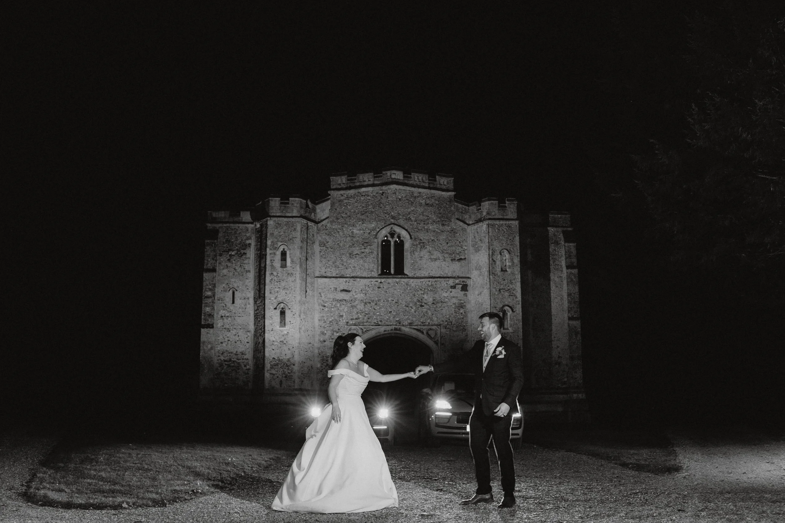 esther_rose_wild_wedding_photography_norfolk_kings_lynn_pentney_abbey-220.jpg